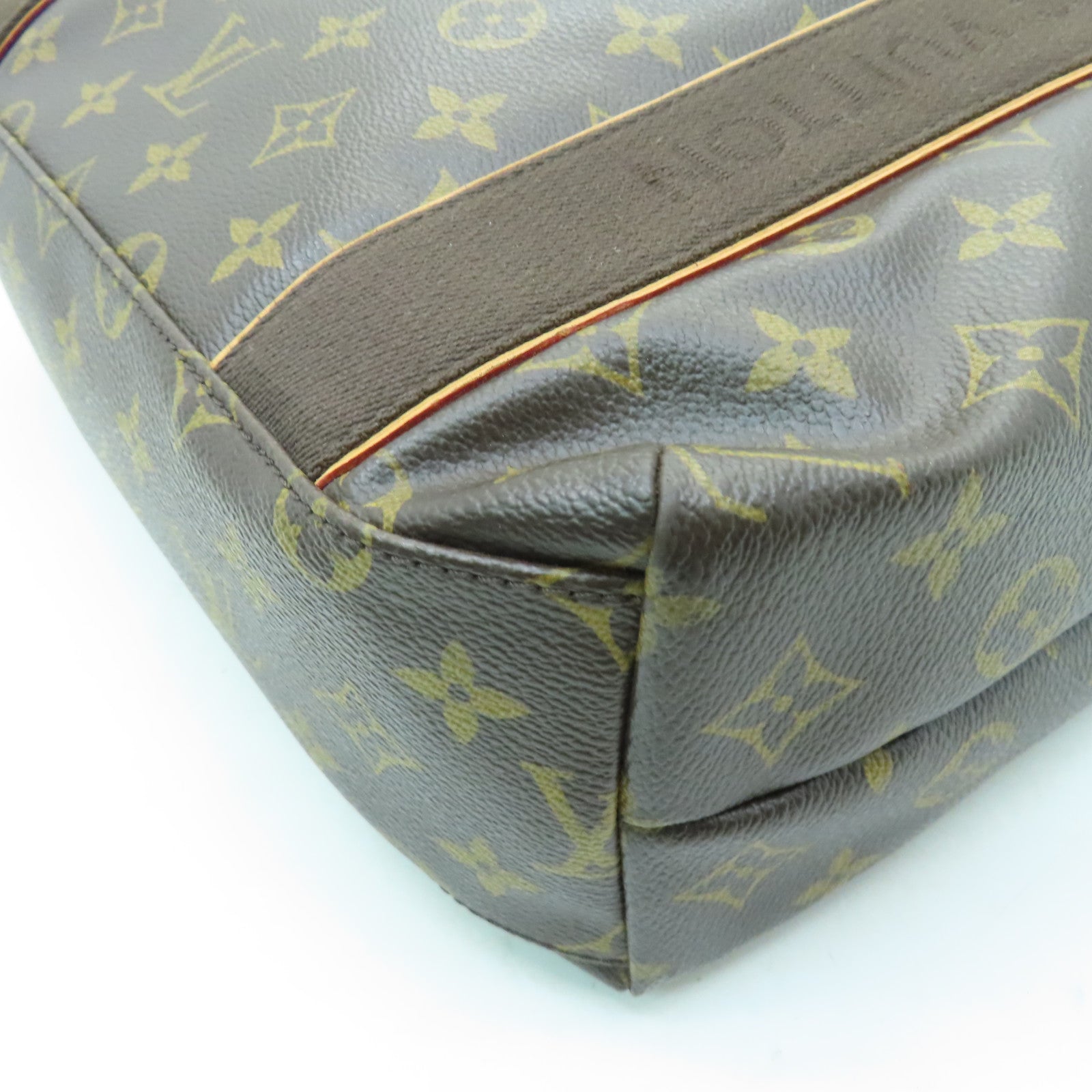 LOUIS VUITTON Monogram Beaubourg金扣手挽袋啡色