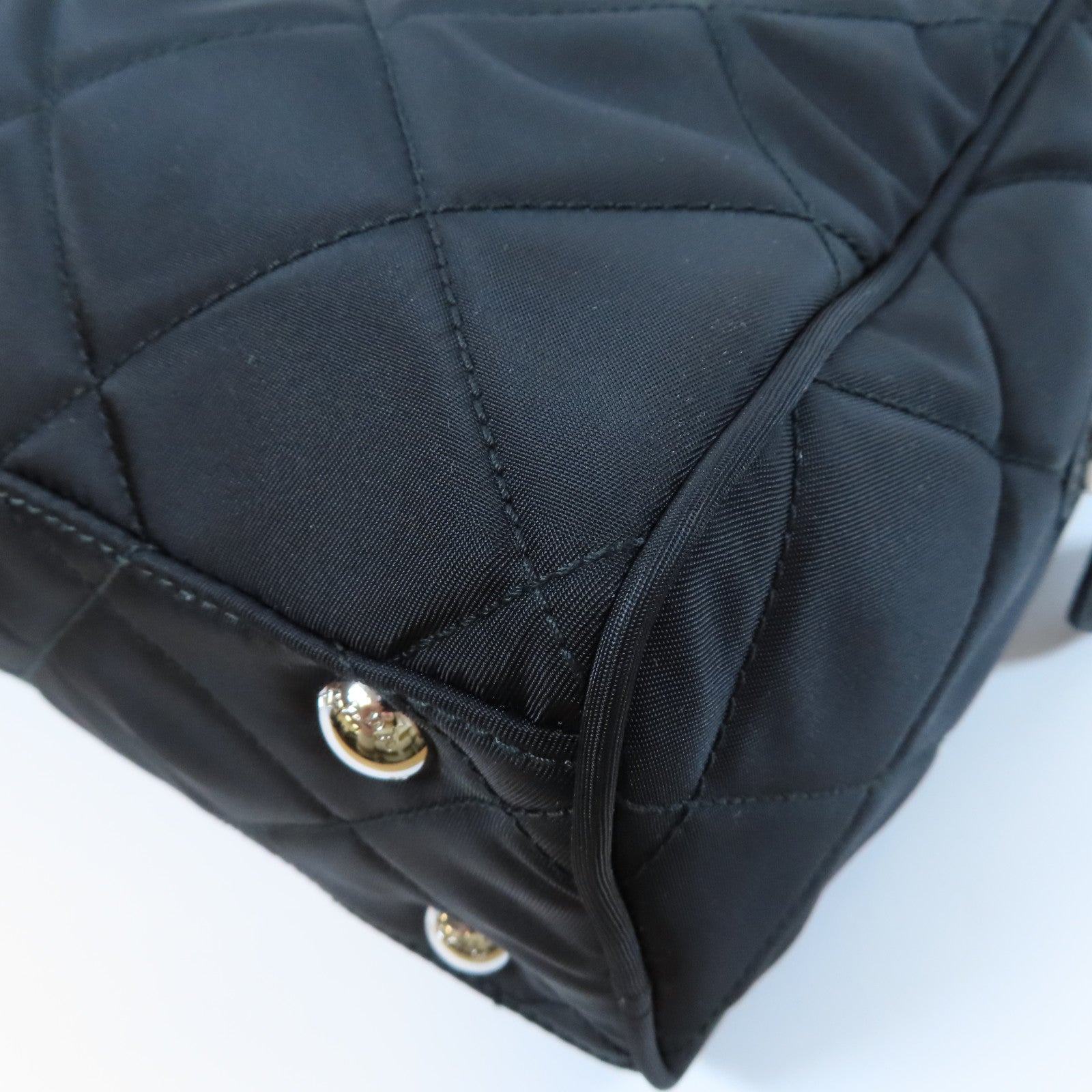 PRADA 菱格尼龍Shoulder Bag銀扣肩背袋黑色