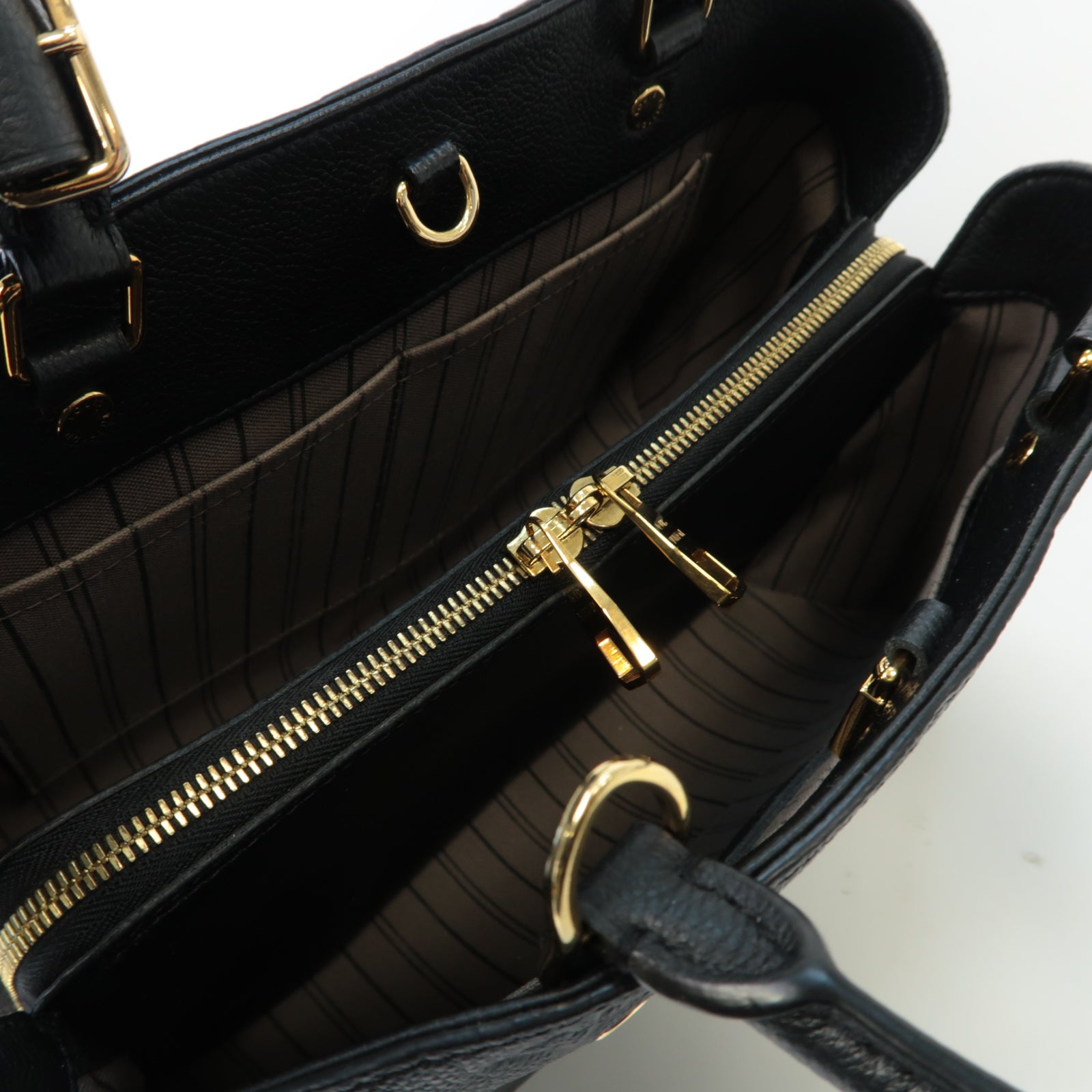 LOUIS VUITTON Monogram Empreinte Montaigne MM金扣手挽肩背兩用袋深藍色