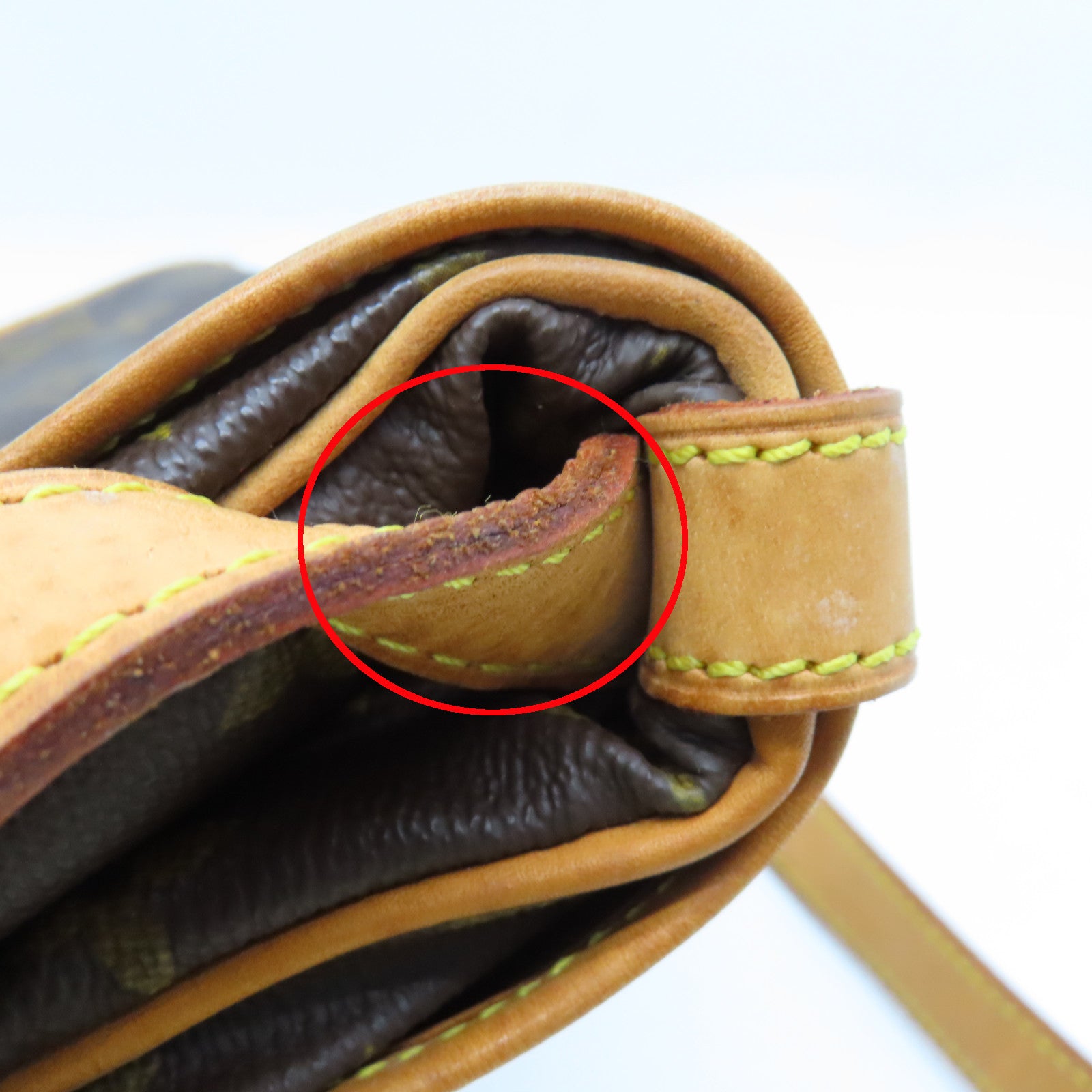 LOUIS VUITTON Monogram Saumur 30金扣肩背袋棕色