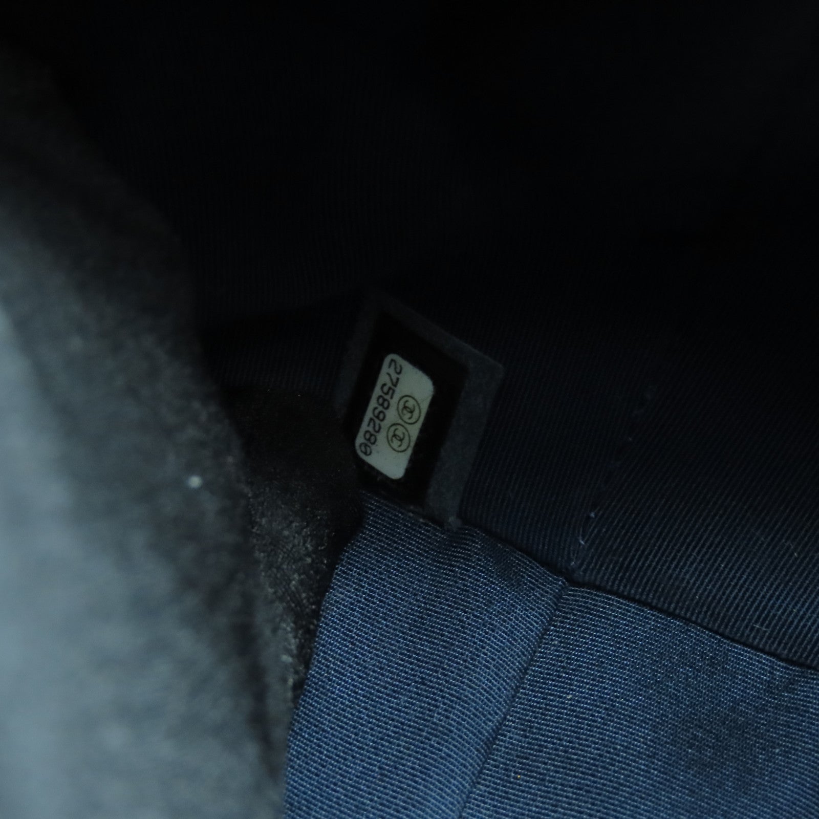 CHANEL 【激減優惠】斜紋牛皮皮革Drawstring Bag金扣鏈帶肩背袋深藍色