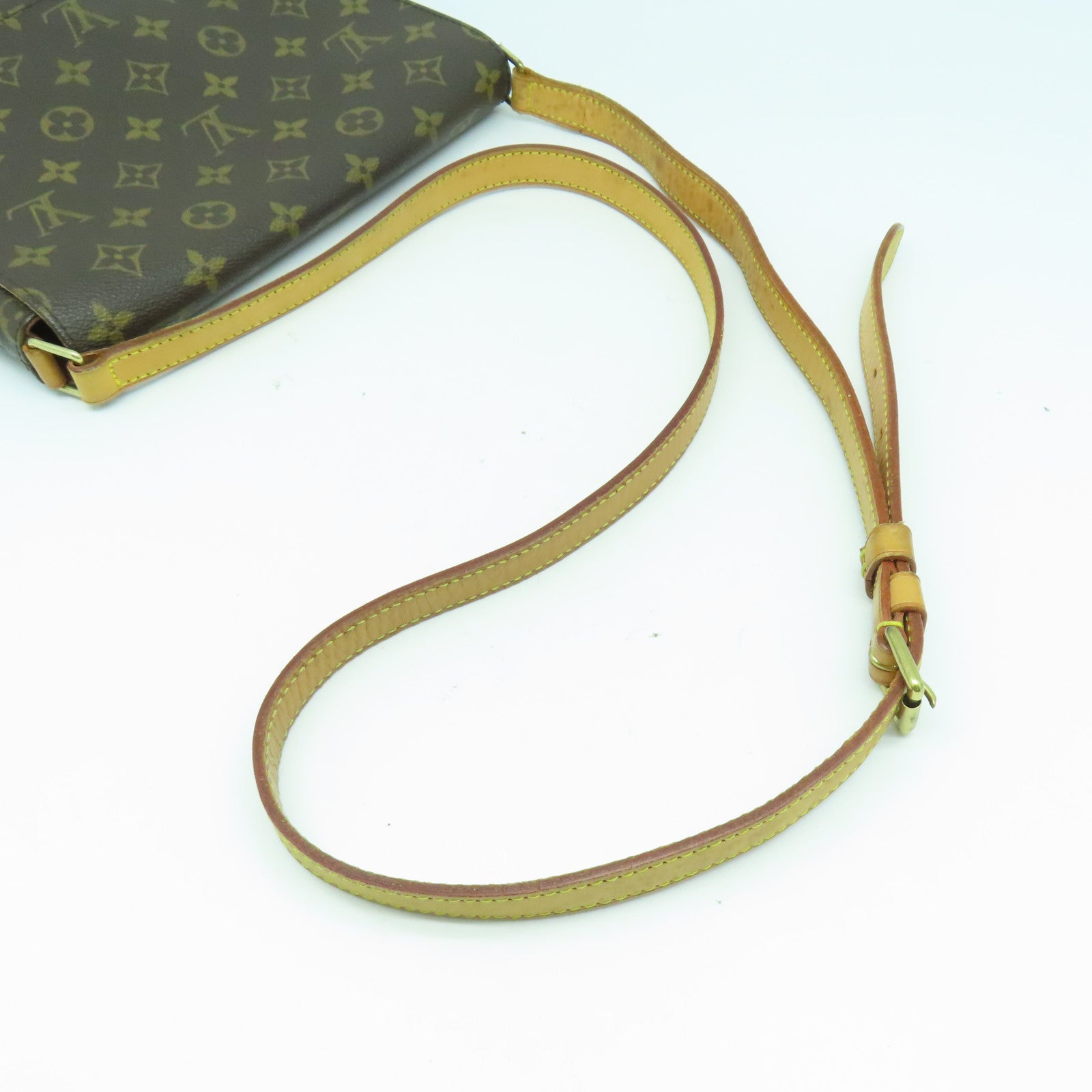 LOUIS VUITTON Monogram Musette Tango金扣肩背袋啡色