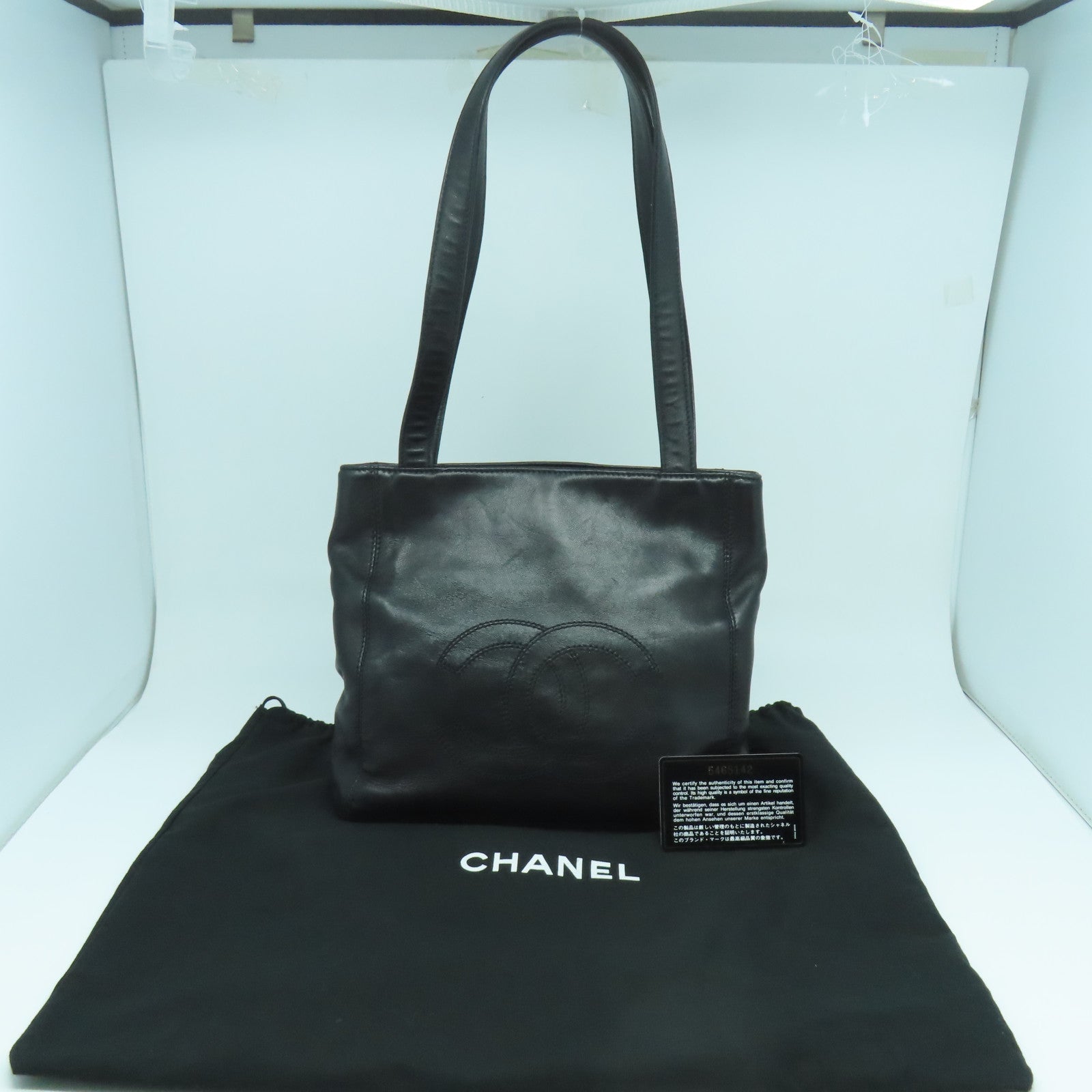 CHANEL 羊皮皮革Totebag銀扣手挽袋黑色