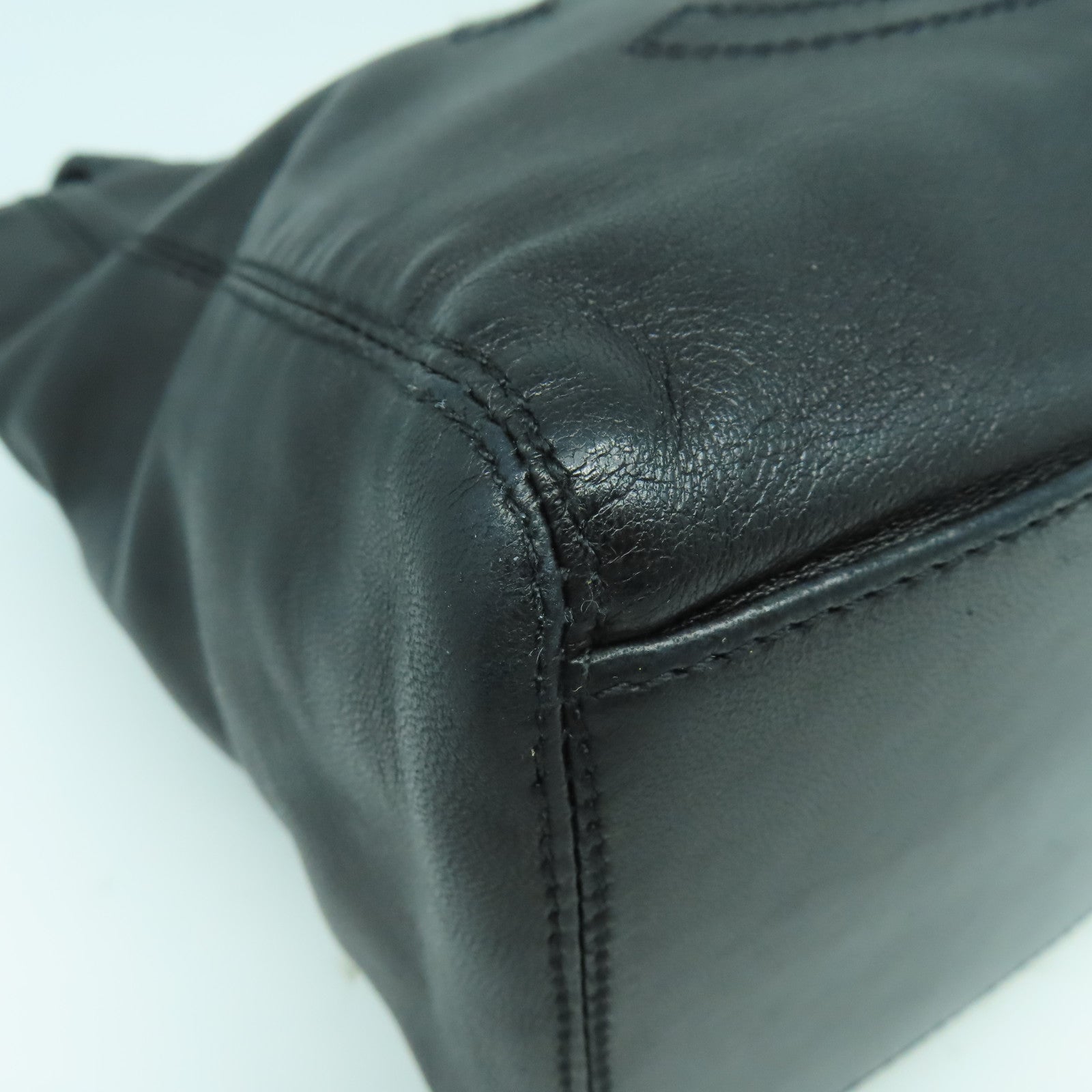 CHANEL 羊皮皮革Totebag銀扣手挽袋黑色
