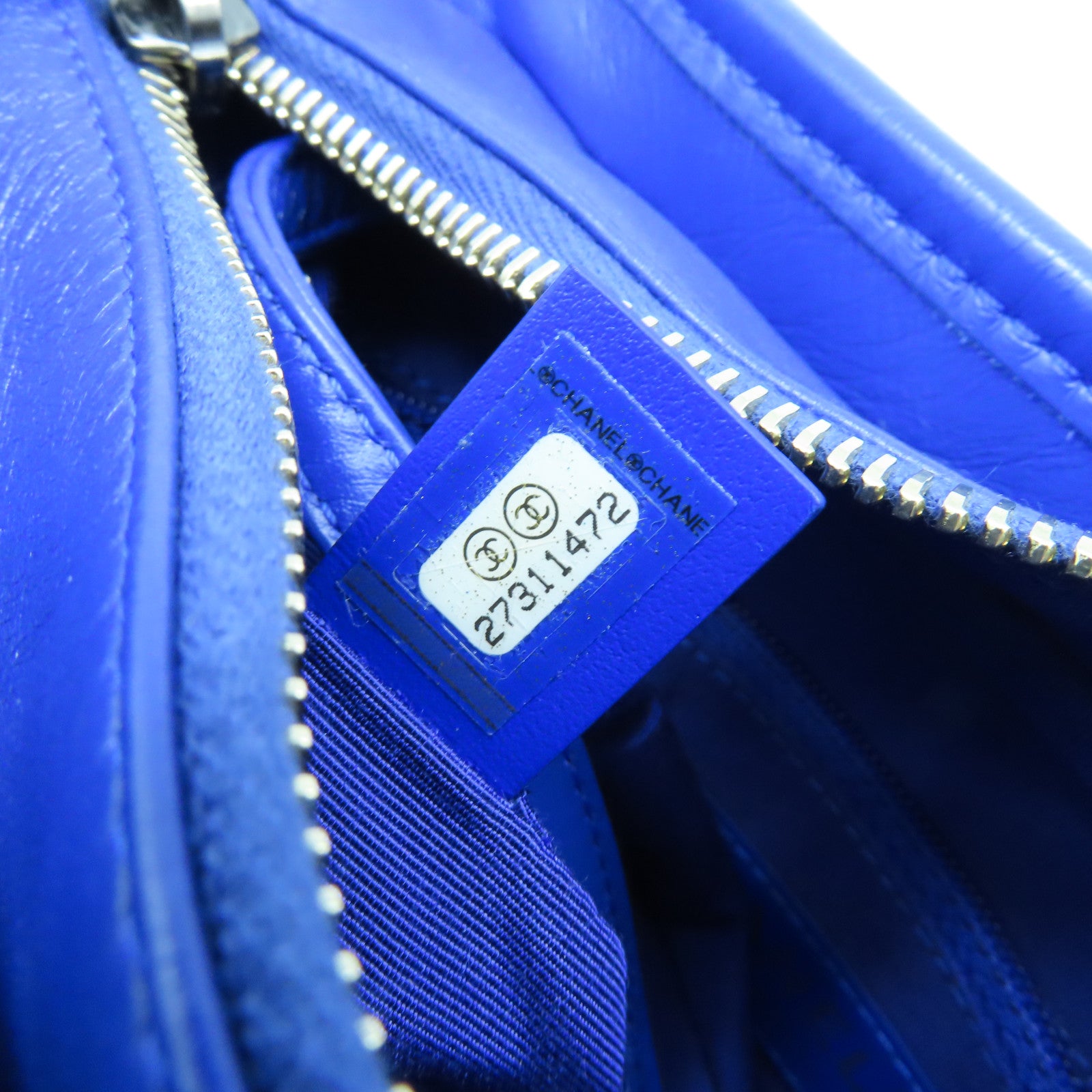 CHANEL tweed Gabrielle gold buckle / silver buckle chain shoulder bag blue