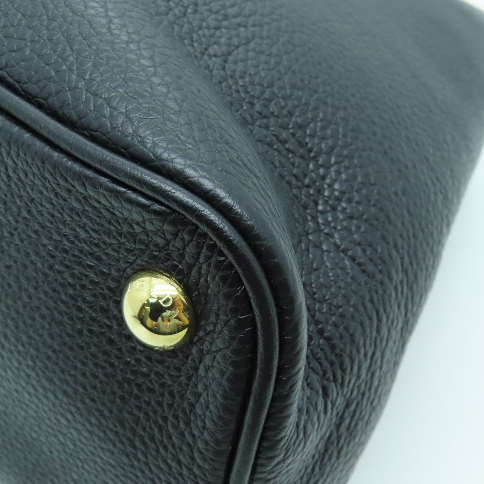 PRADA 牛皮皮革2 way Shoulder金扣手挽肩背兩用袋黑色