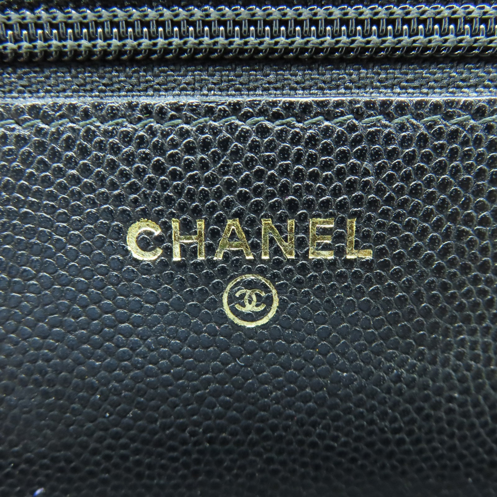 CHANEL 菱格Caviar皮革Wallet On Chain金扣鏈帶肩背袋黑色