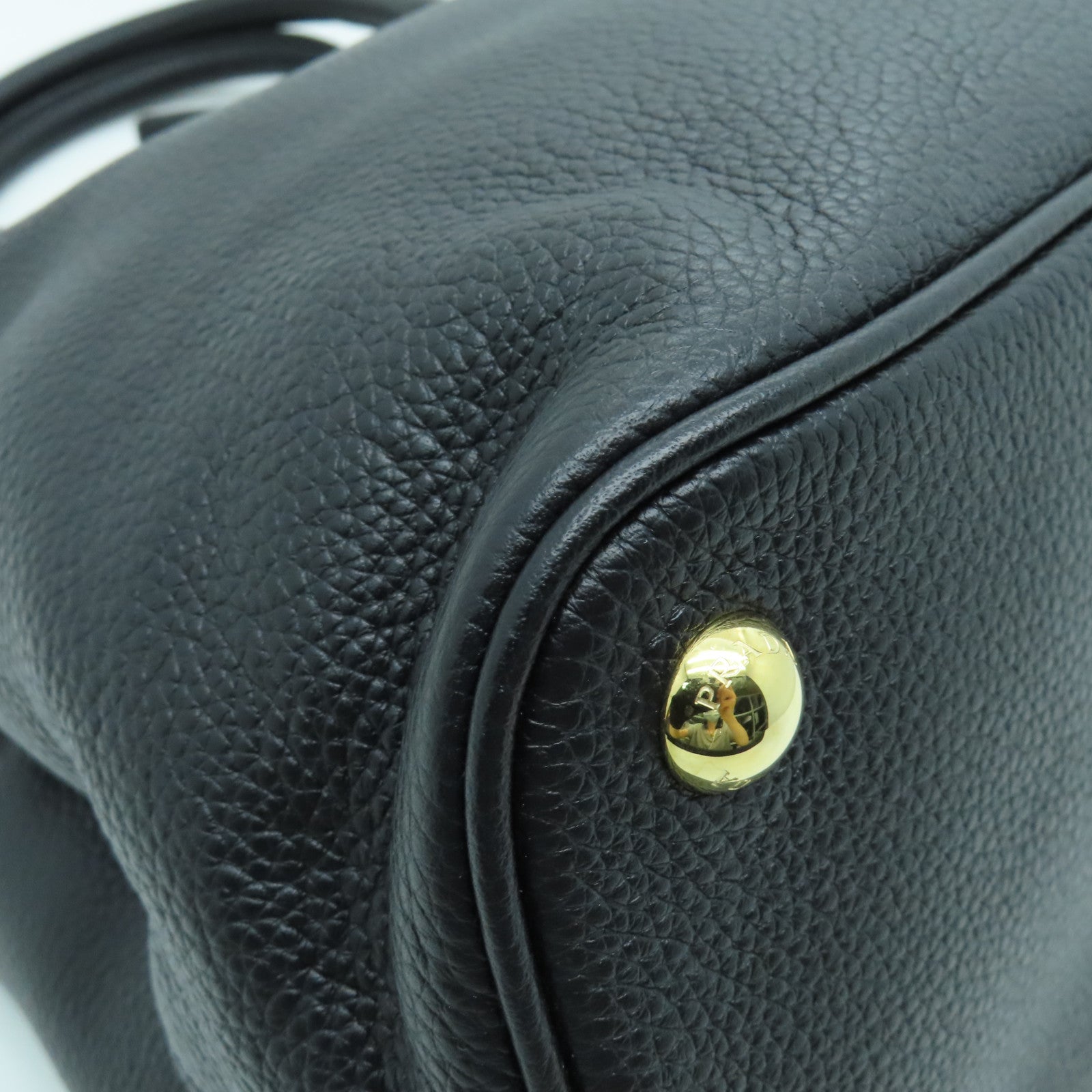 PRADA 牛皮皮革2 way Shoulder金扣手挽肩背兩用袋黑色