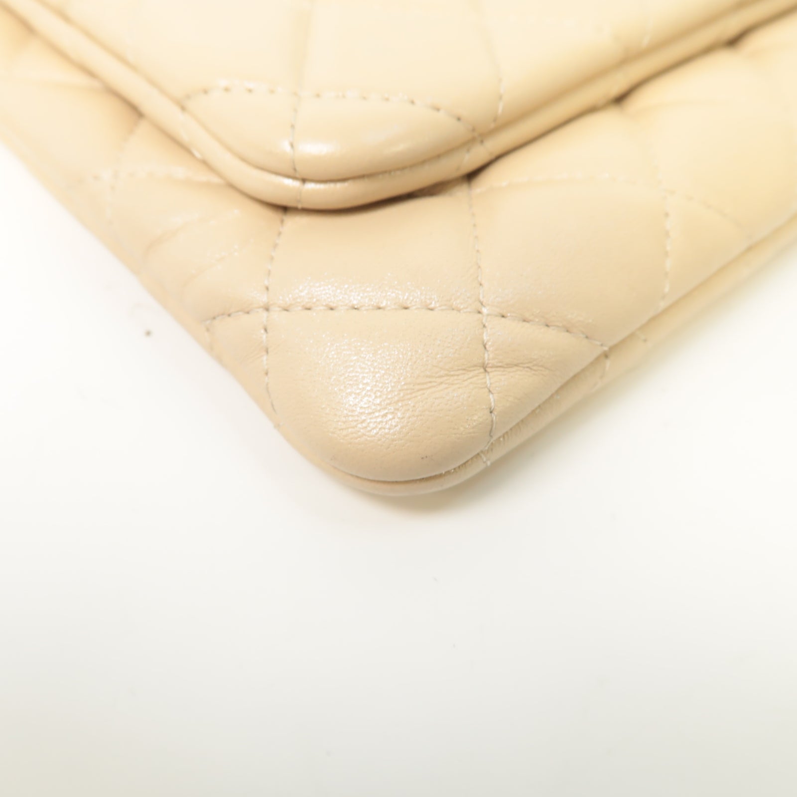 CHANEL 菱格牛皮皮革Chain Shoulder Bag金扣鏈帶肩背袋米色