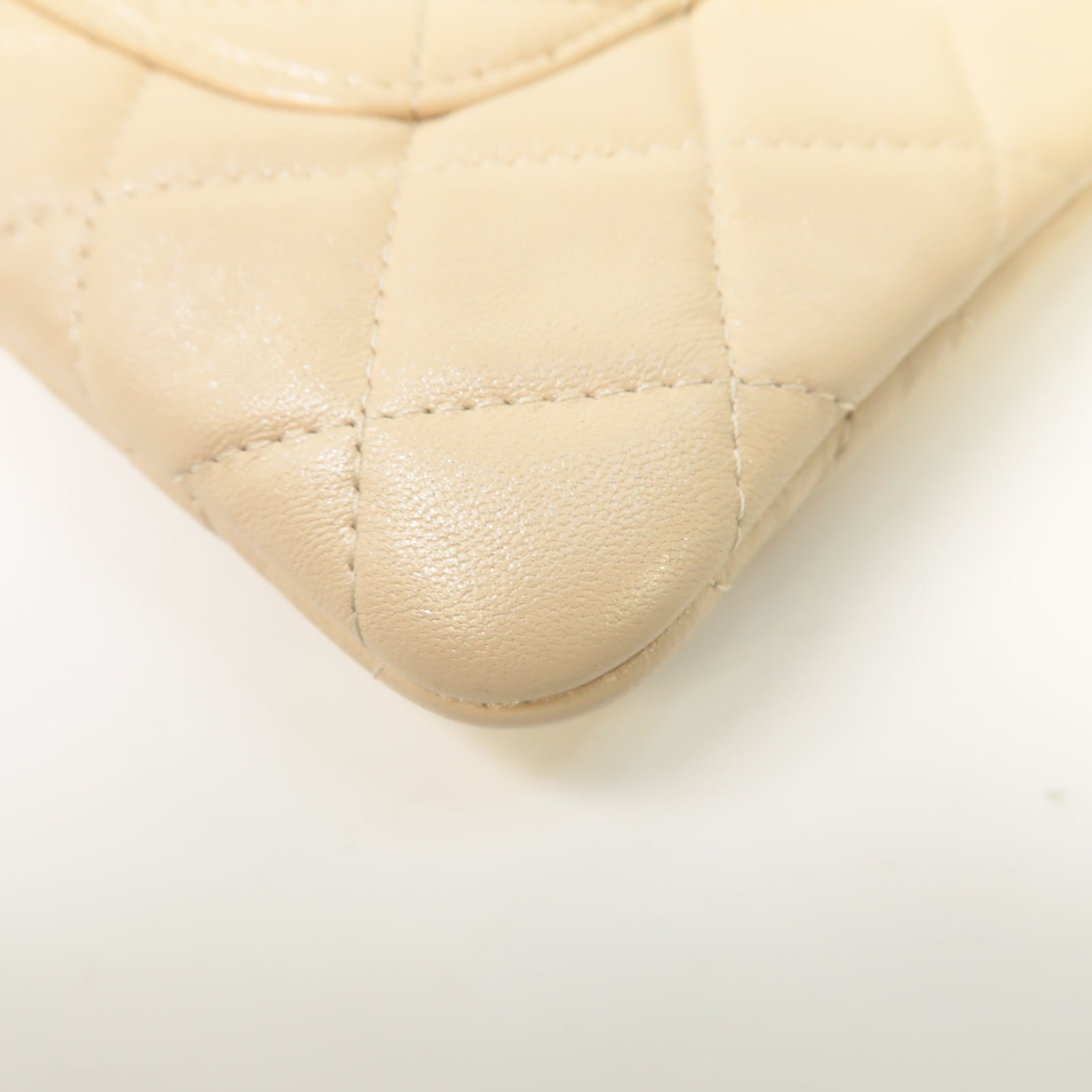 CHANEL 菱格牛皮皮革Chain Shoulder Bag金扣鏈帶肩背袋米色