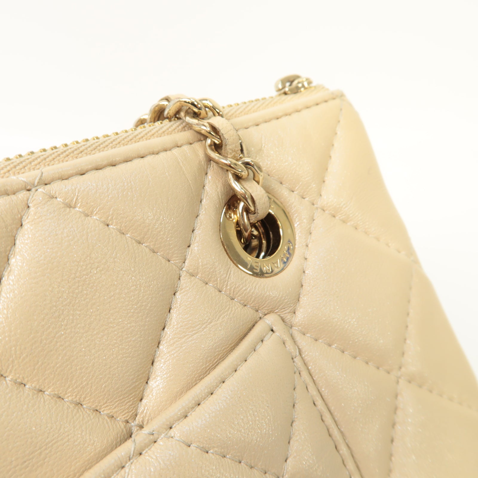 CHANEL 菱格牛皮皮革Chain Shoulder Bag金扣鏈帶肩背袋米色