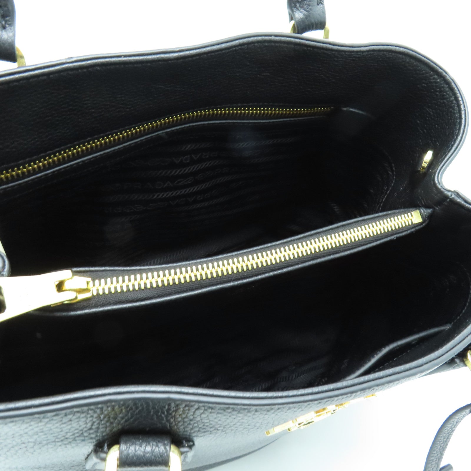 PRADA 牛皮皮革2 way Shoulder金扣手挽肩背兩用袋黑色