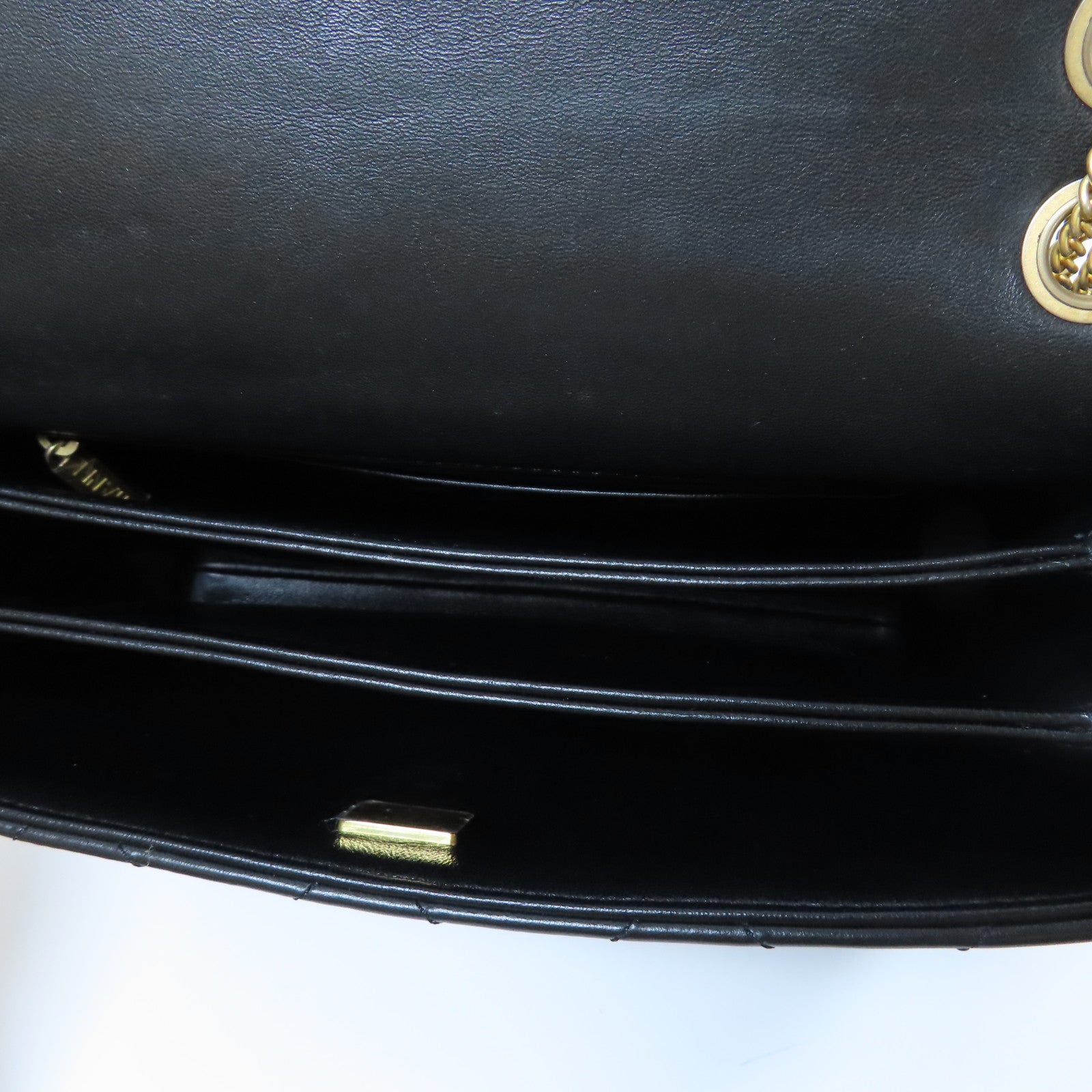 CHANEL 菱格羊皮皮革Chain Shoulder Bag金扣鏈帶肩背袋黑色