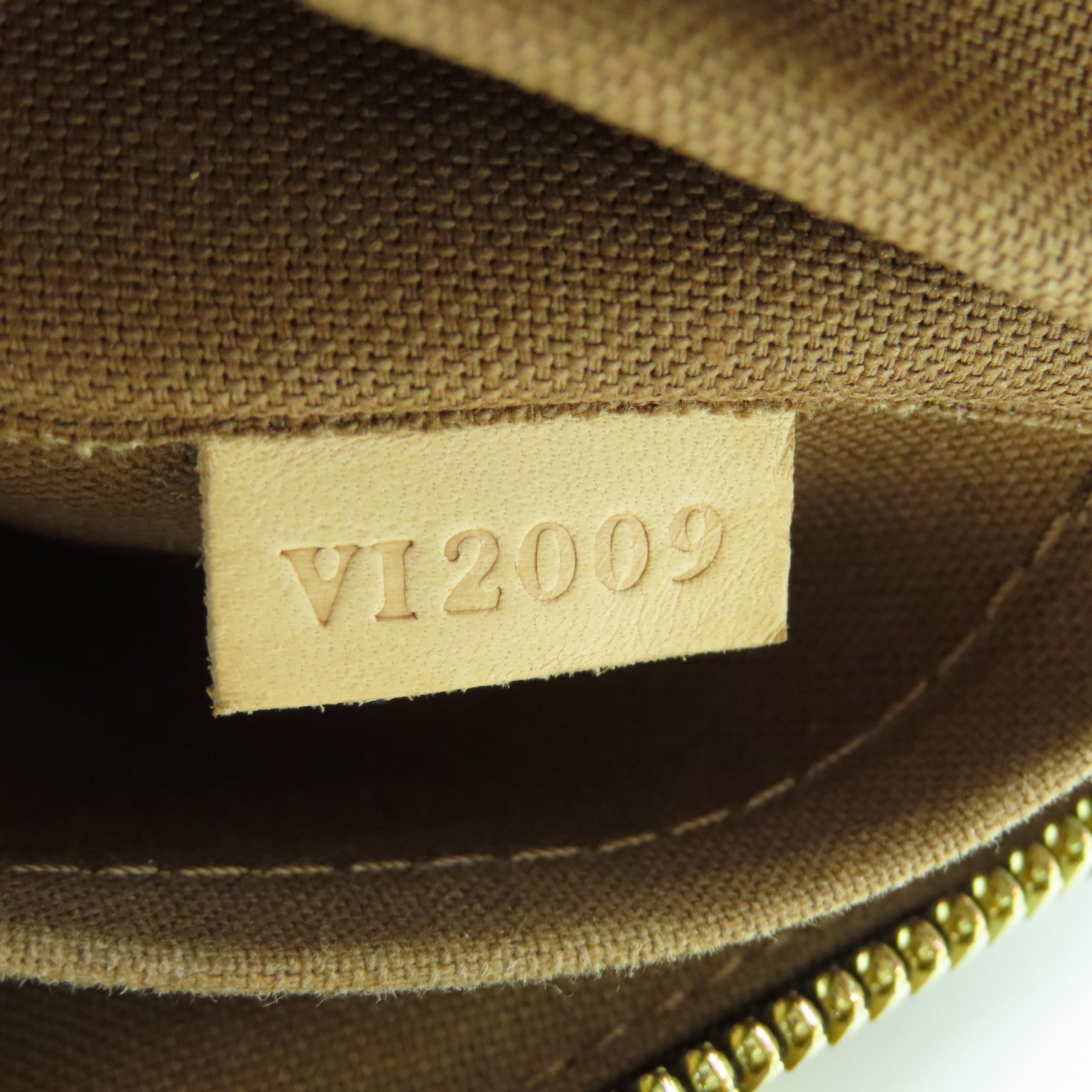 LOUIS VUITTON Monogram Tivoli PM Gold Buckle Handle Bag Brown