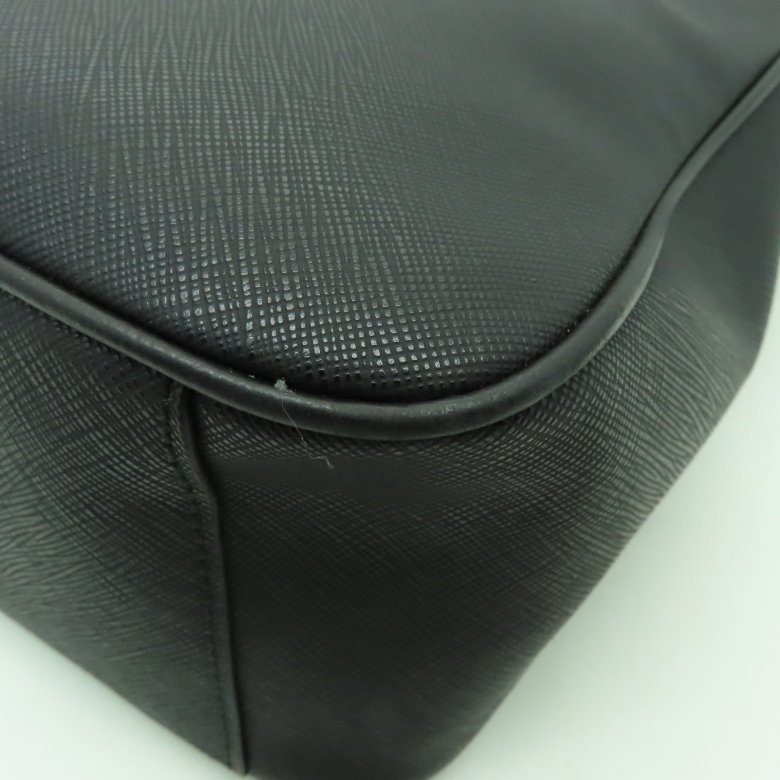 BALLY 塗層帆布Shoulder Bag銀扣肩背袋黑色