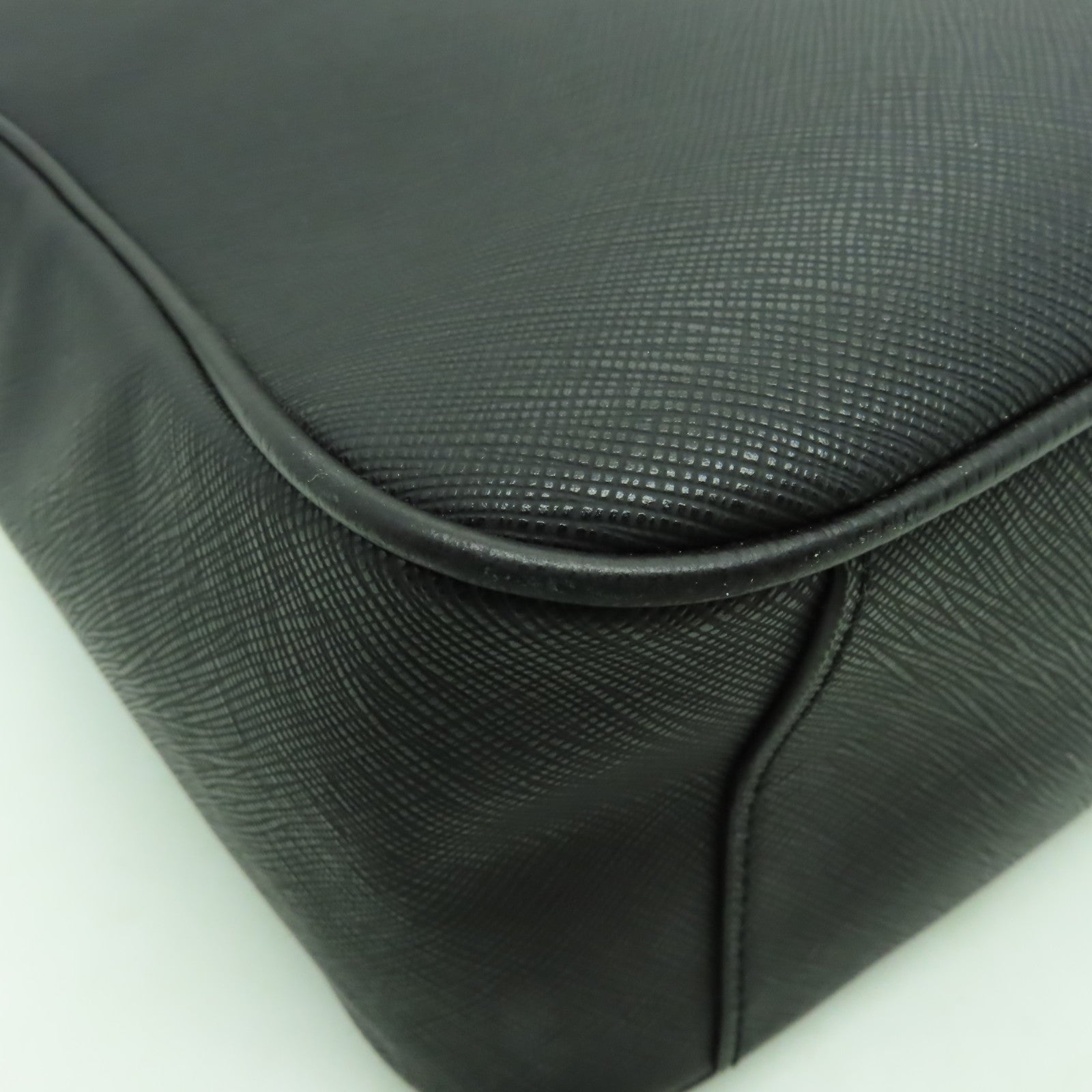 BALLY 塗層帆布Shoulder Bag銀扣肩背袋黑色