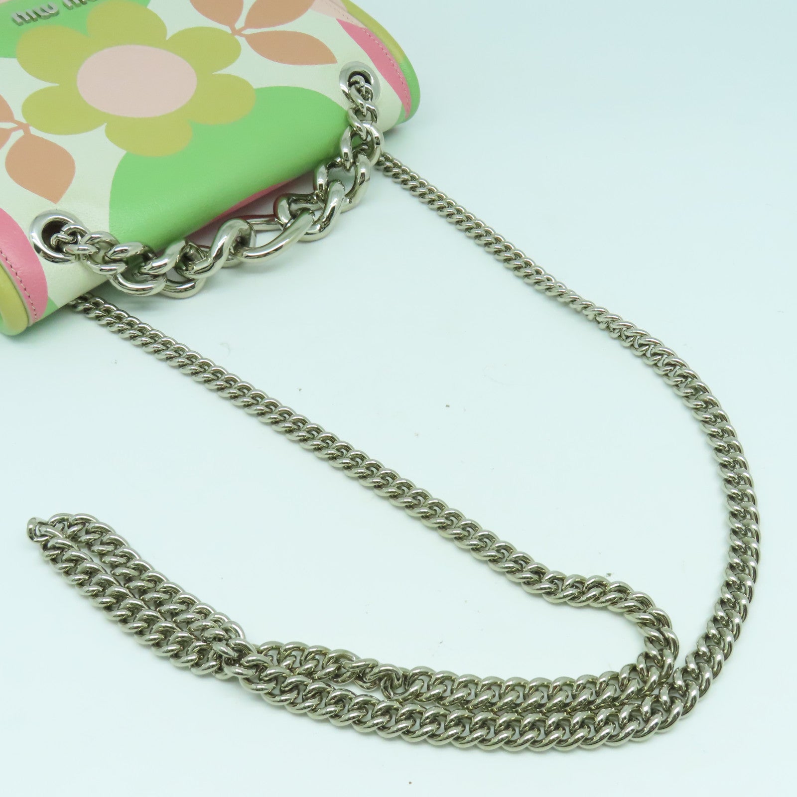 Miu Miu 牛皮皮革Chain Shoulder Bag銀扣鏈帶肩背袋粉紅色