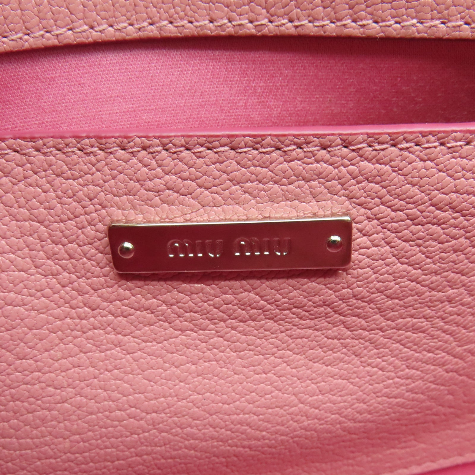 Miu Miu 牛皮皮革Chain Shoulder Bag銀扣鏈帶肩背袋粉紅色