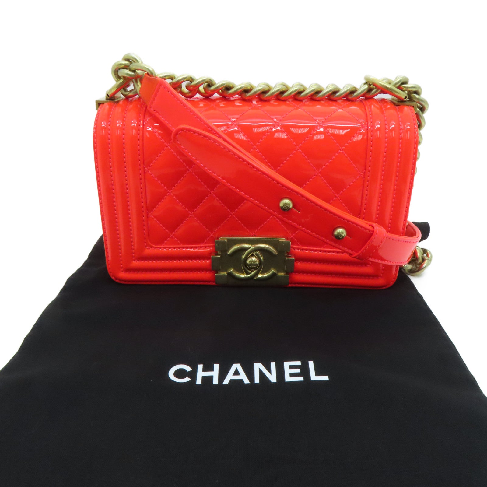 CHANEL diamond patent leather Boy Chanel Shoulder Bag gold buckle chain shoulder bag orange