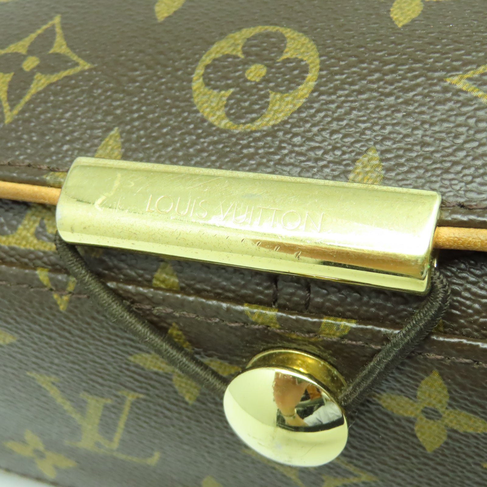 LOUIS VUITTON Monogram Abbesses Messenger金扣肩背袋棕色