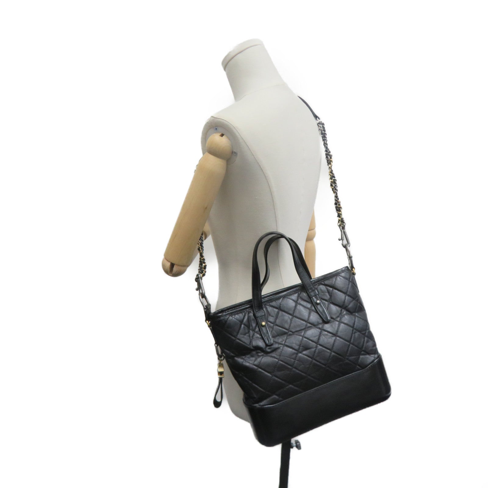 CHANEL Lingge cowhide leather Gabrielle Tote Bag gold buckle chain belt handle shoulder bag black
