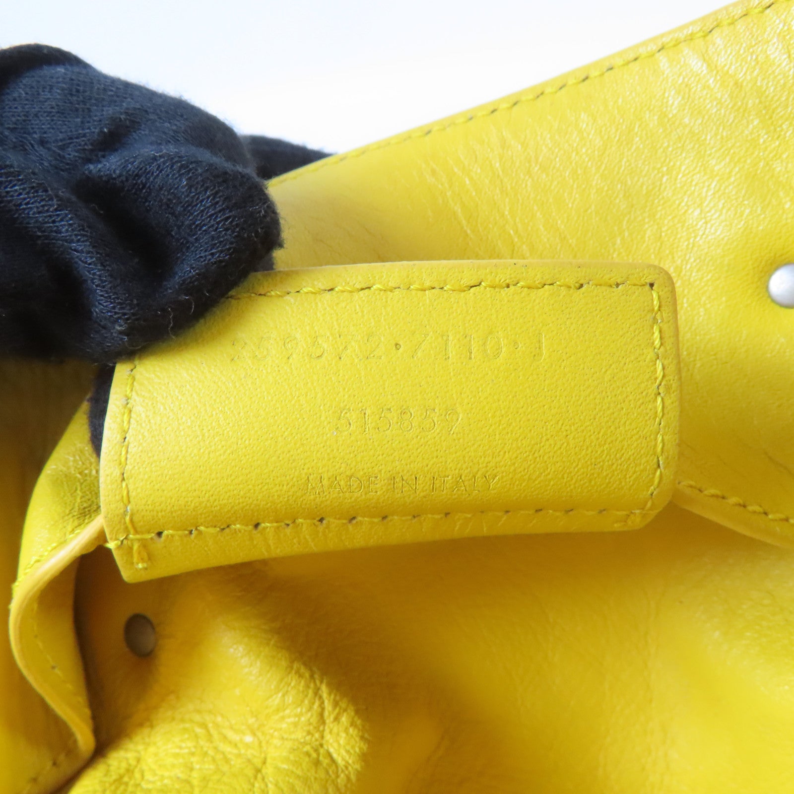 BALENCIAGA 牛皮皮革Papier Ledger Zip銀扣手挽袋黃色