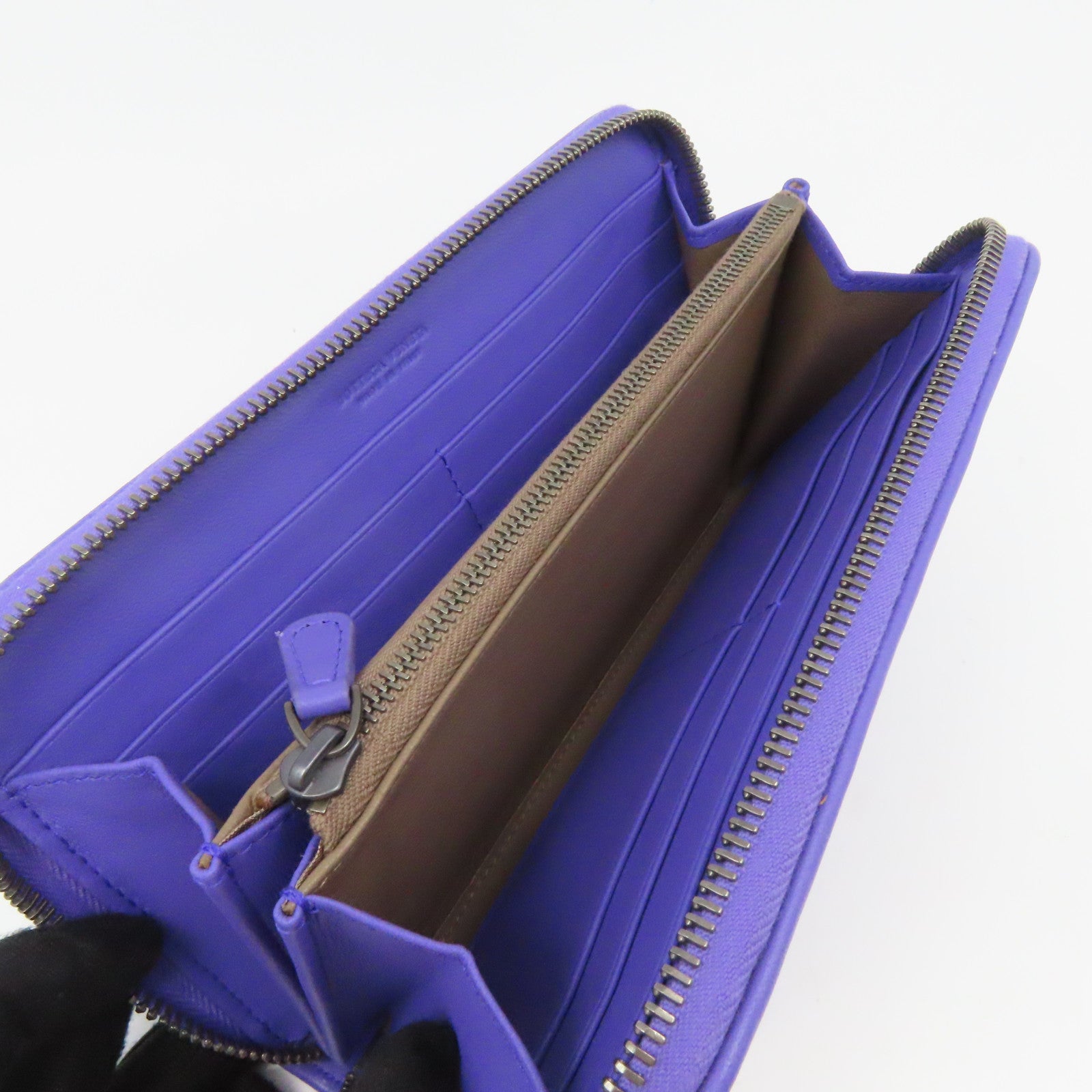 BOTTEGA VENETA 织纹皮革Long Wallet银扣长钱包紫色