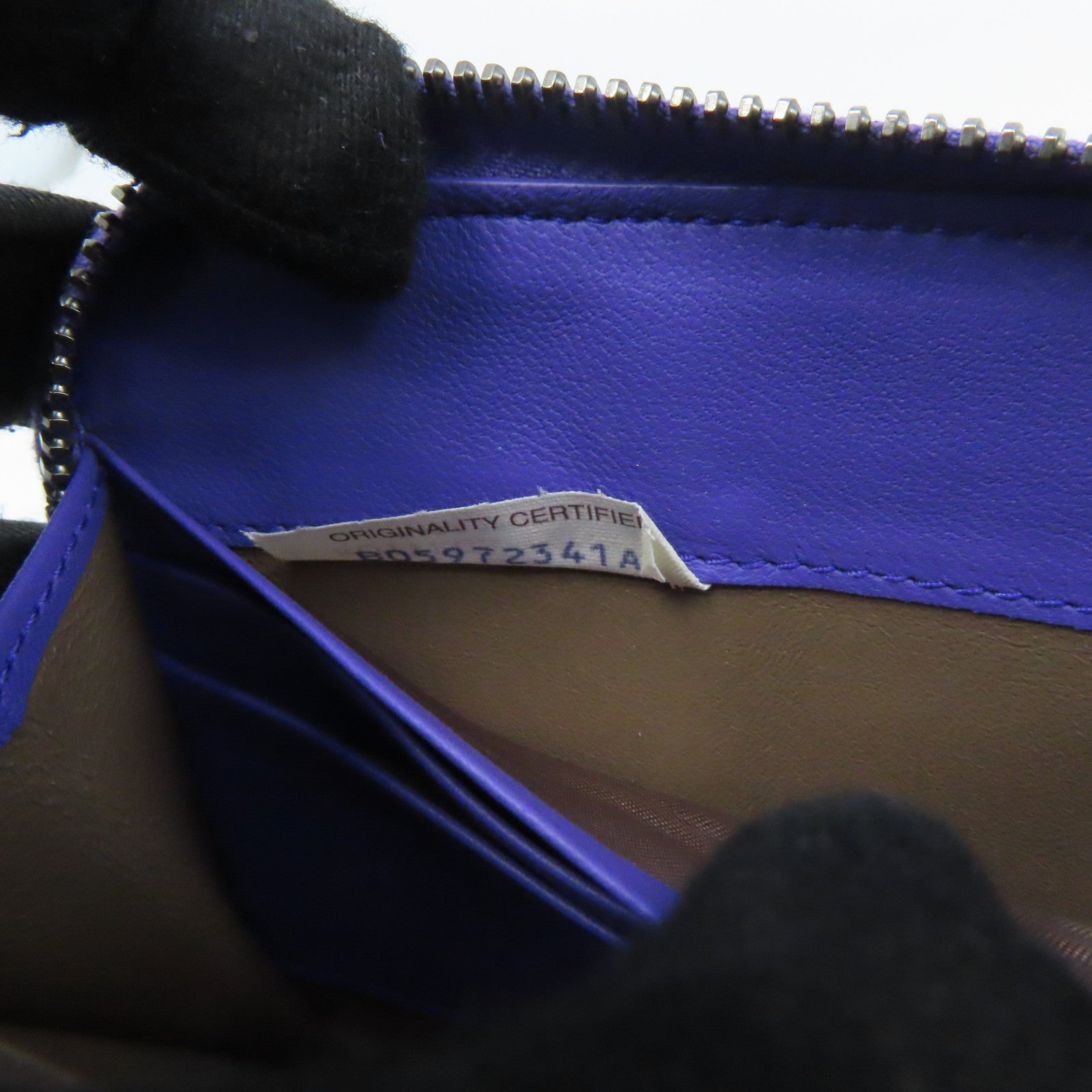 BOTTEGA VENETA 织纹皮革Long Wallet银扣长钱包紫色