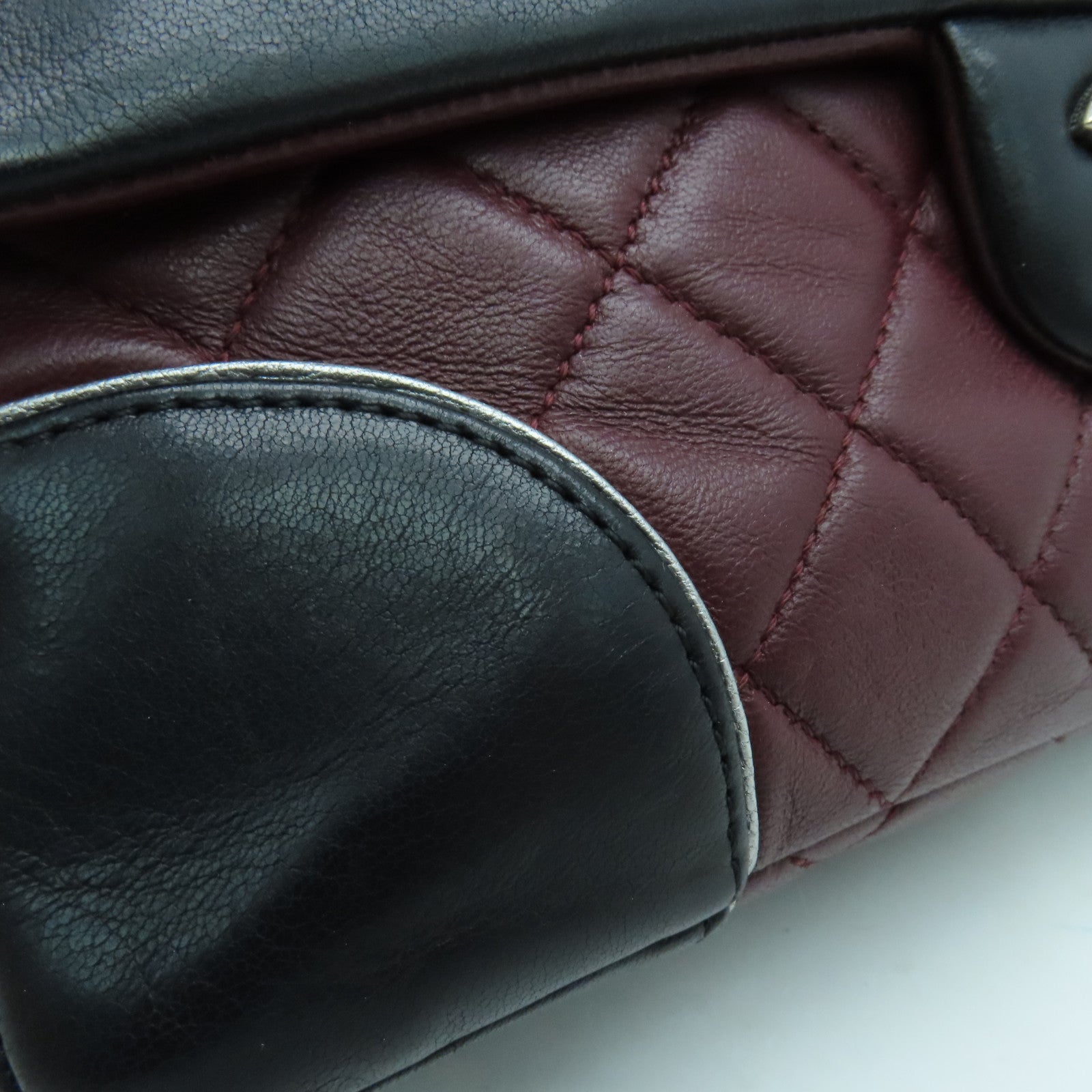 CHANEL diamond lambskin leather Chain Shoulder silver buckle shoulder bag black / maroon
