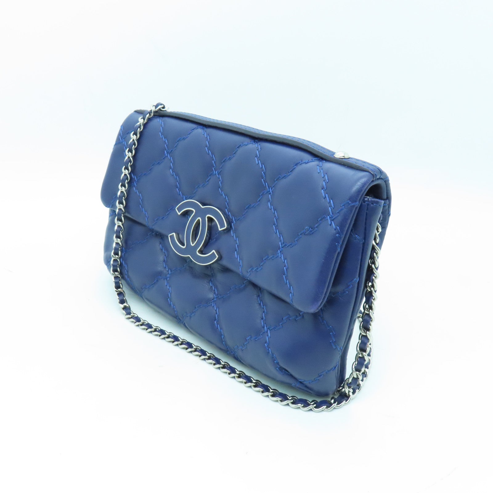 CHANEL 菱格羊皮皮革Chain Shoulder銀扣肩背袋藍色