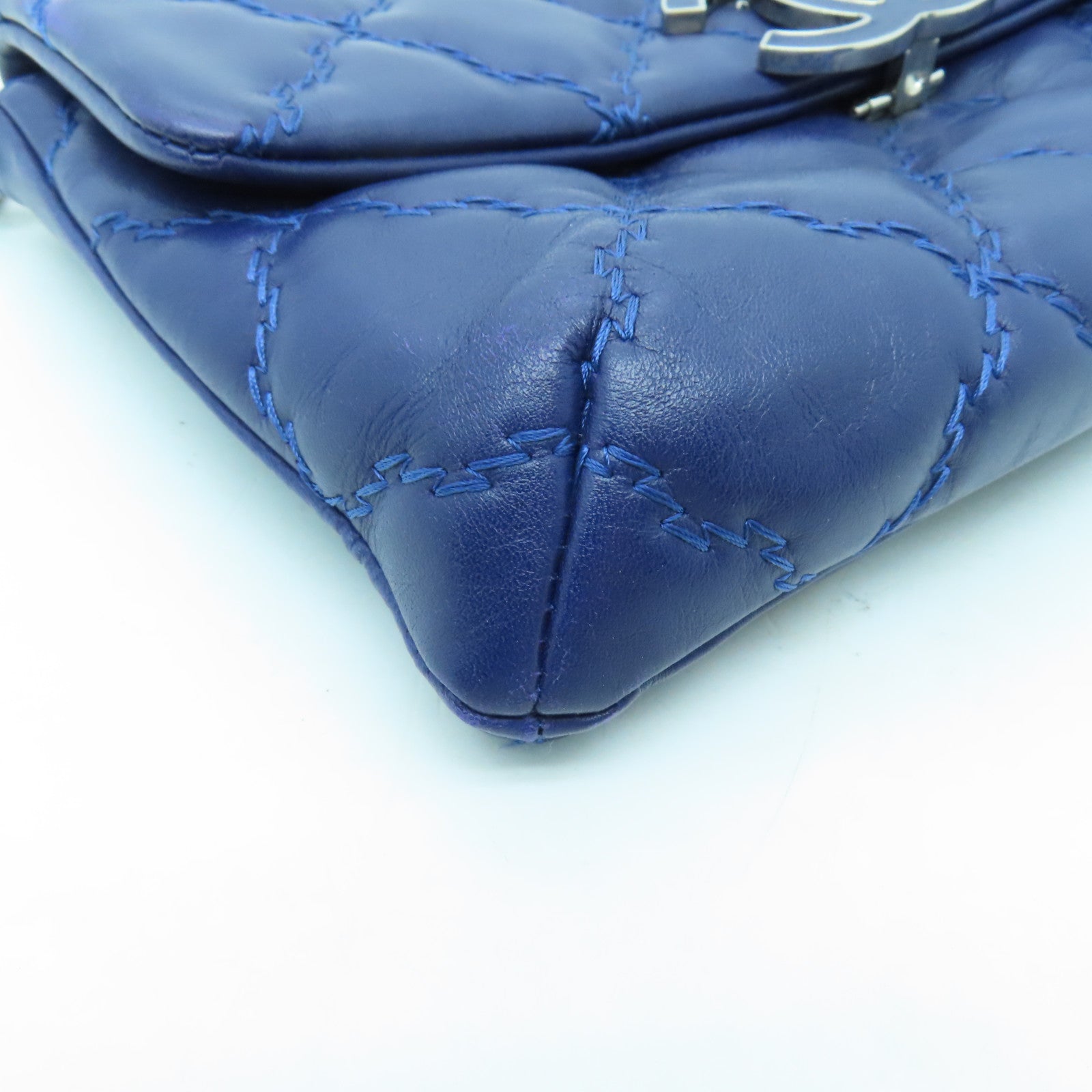 CHANEL 菱格羊皮皮革Chain Shoulder銀扣肩背袋藍色