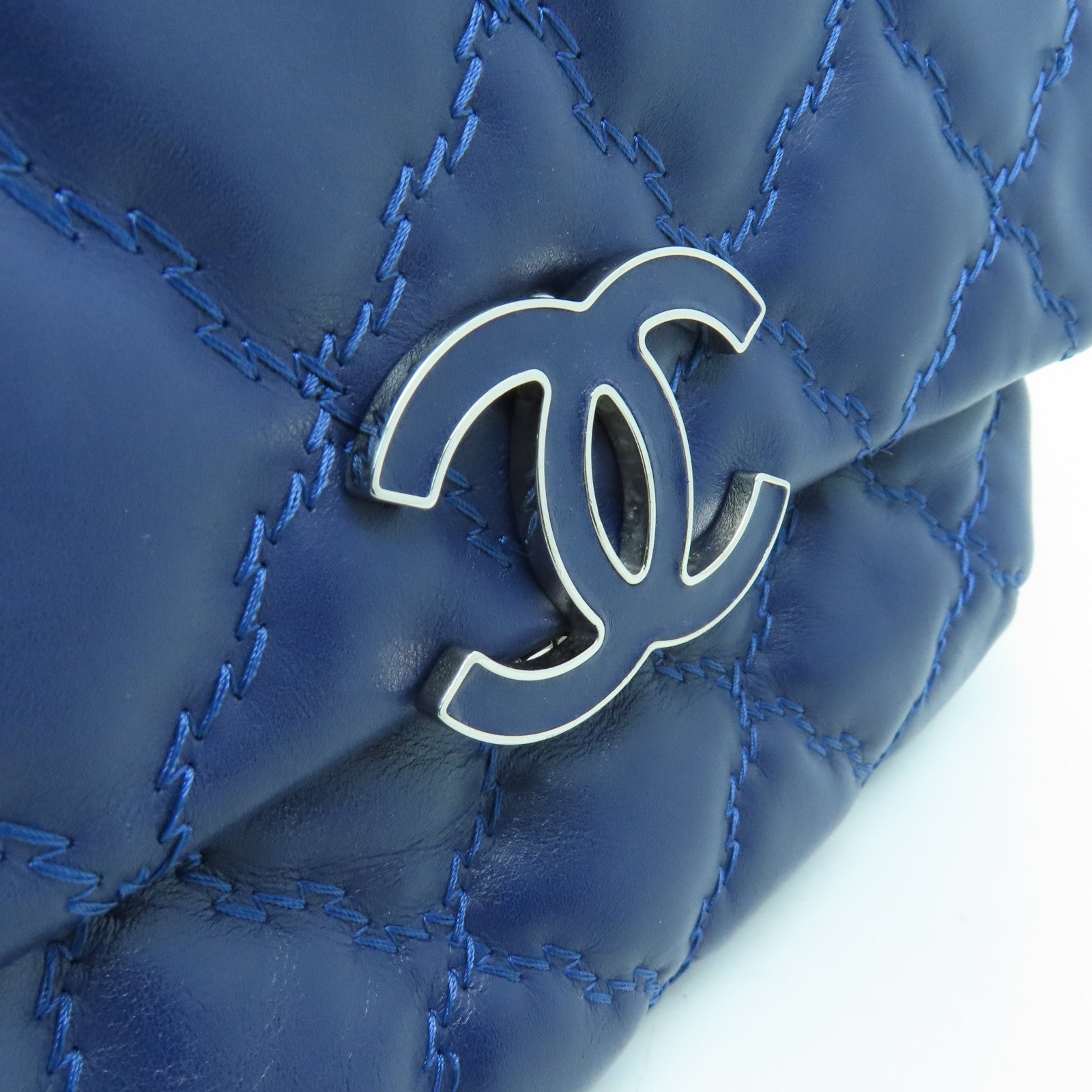 CHANEL 菱格羊皮皮革Chain Shoulder銀扣肩背袋藍色
