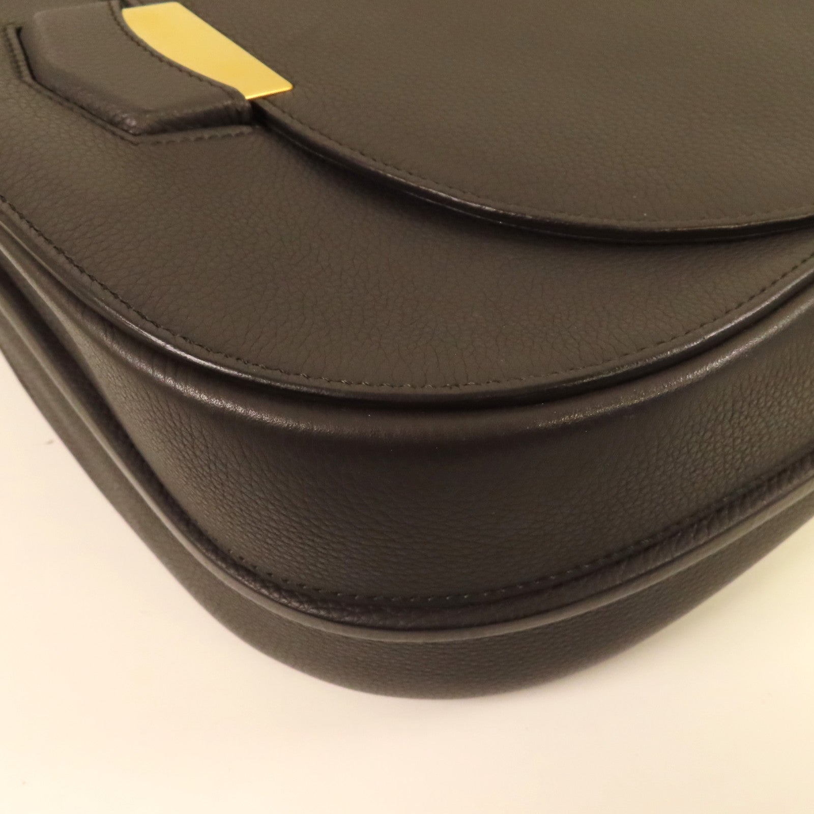 CELINE 牛皮皮革Shoulder Bag金扣肩背袋灰色
