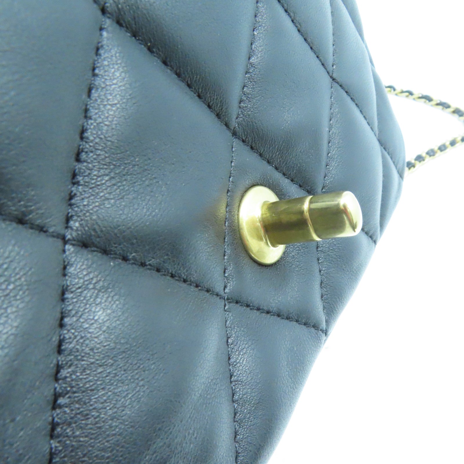CHANEL rhombic cowhide leather Chain Shoulder Bag gold buckle chain shoulder bag black