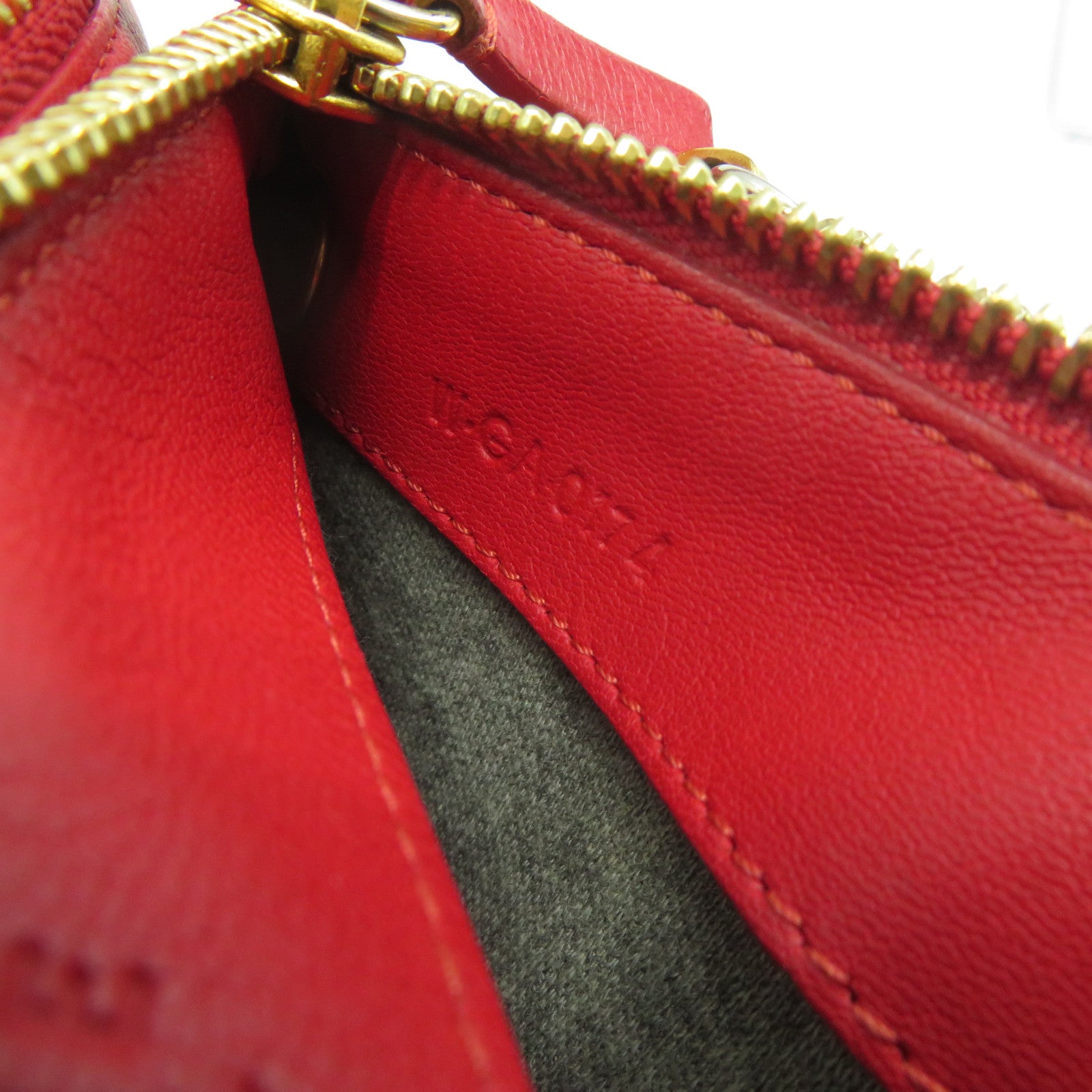 CELINE 羊皮皮革Trio Shoulder Bag金扣肩背袋紅色