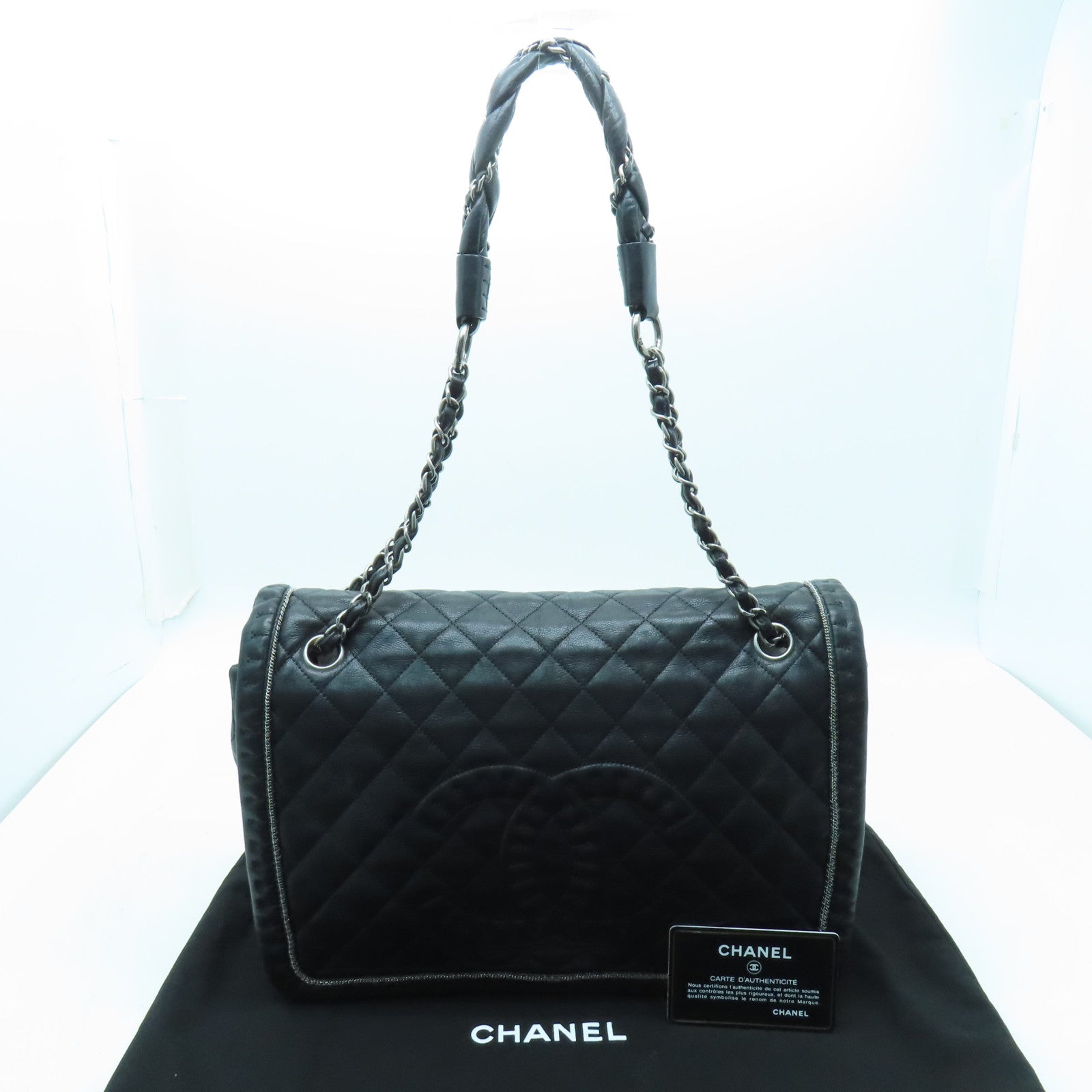 CHANEL 【激減優惠】菱格牛皮皮革Shoulder Bag銀扣肩背袋黑色