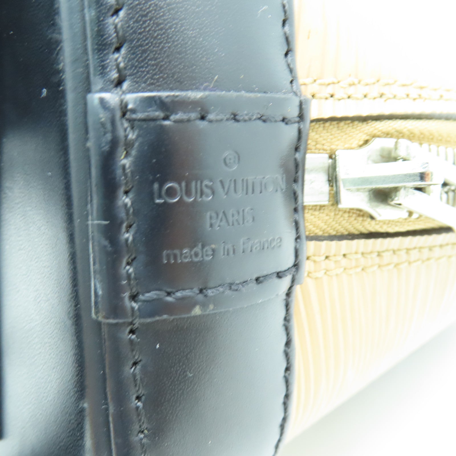 LOUIS VUITTON Epi Alma BB銀扣肩背袋棕色