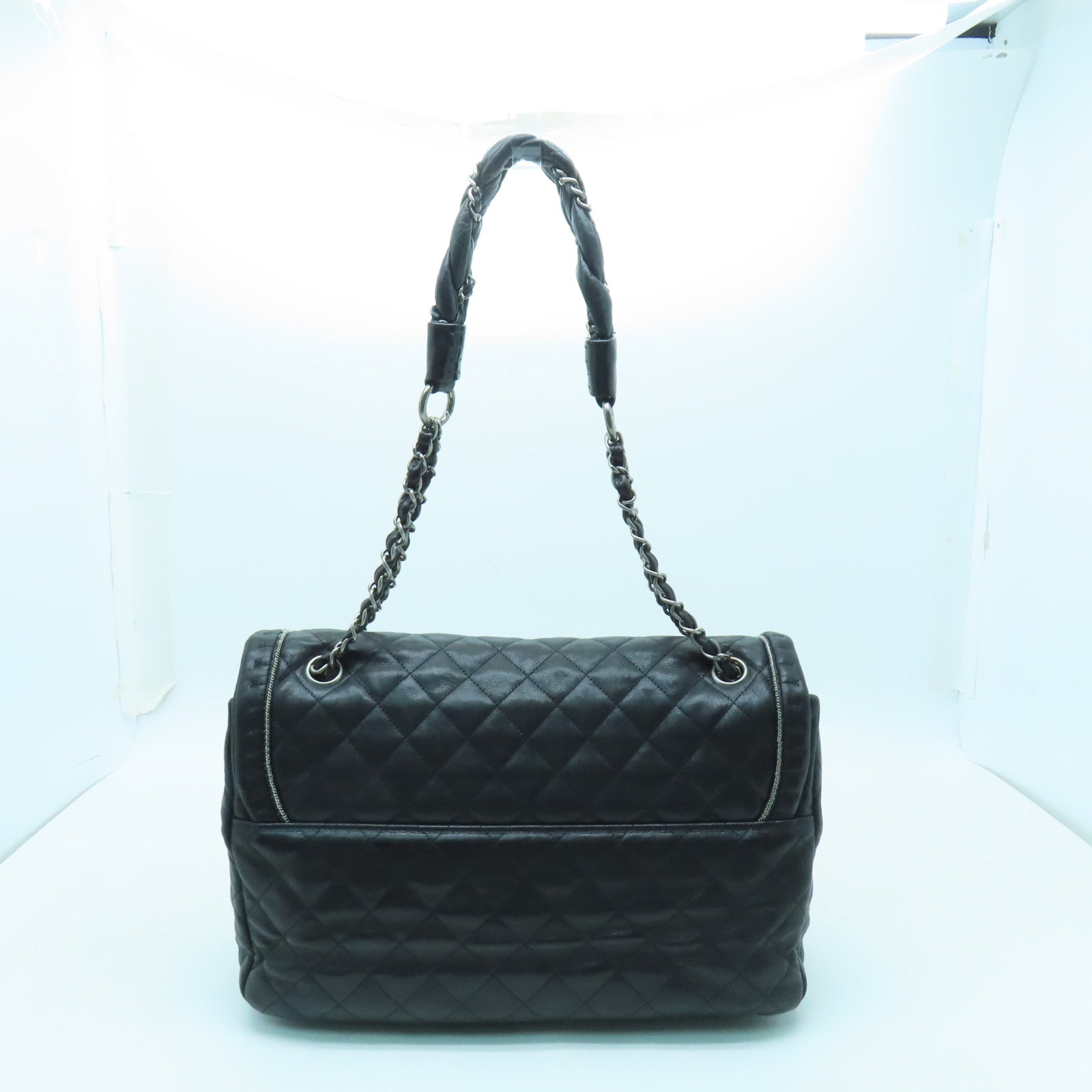 CHANEL 【激減優惠】菱格牛皮皮革Shoulder Bag銀扣肩背袋黑色
