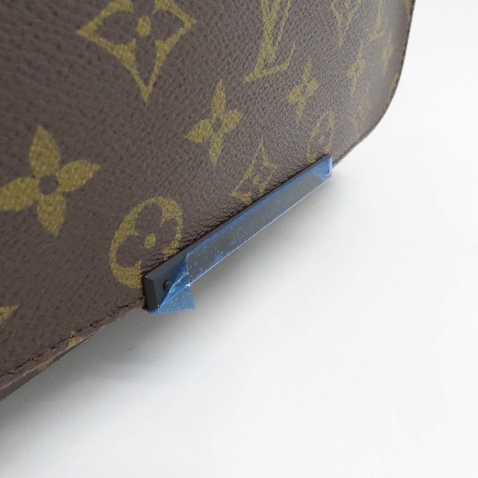 LOUIS VUITTON Monogram District PM銀扣肩背袋棕色