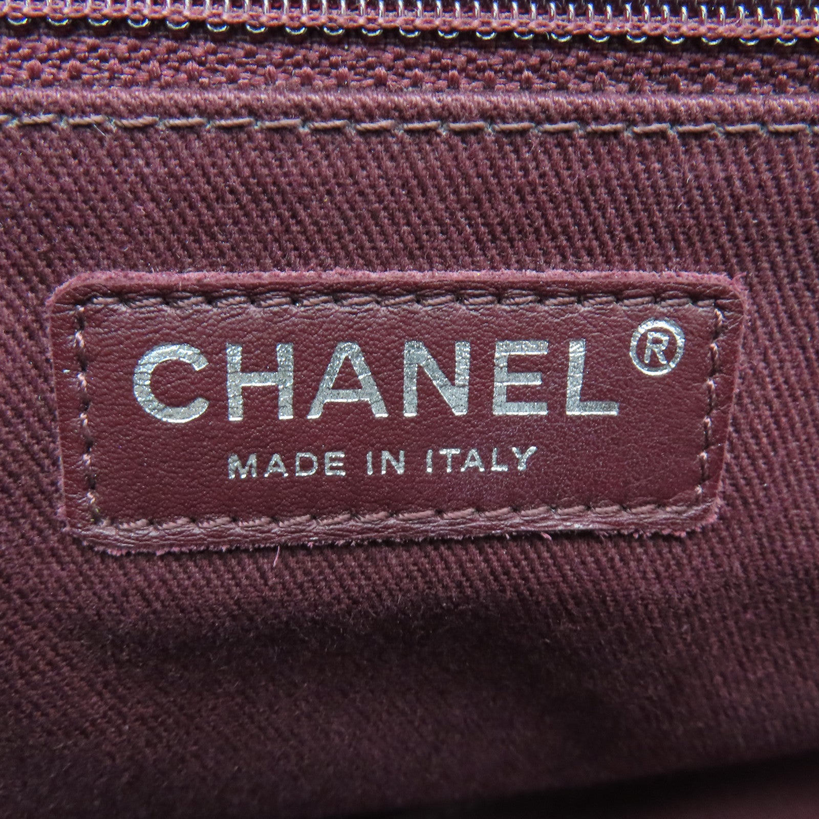 CHANEL 【激減優惠】菱格牛皮皮革Shoulder Bag銀扣肩背袋黑色