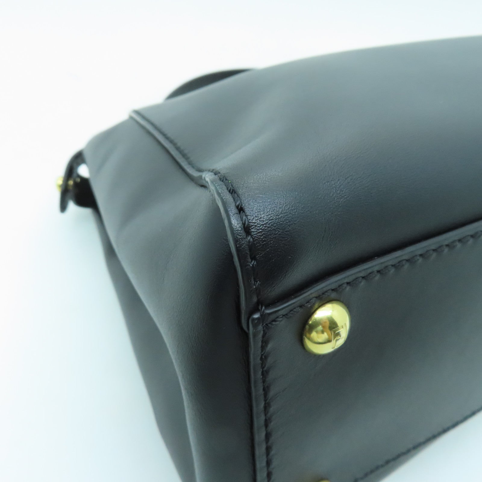 FENDI 【激減優惠】牛皮皮革Peekaboo金扣手挽袋黑色