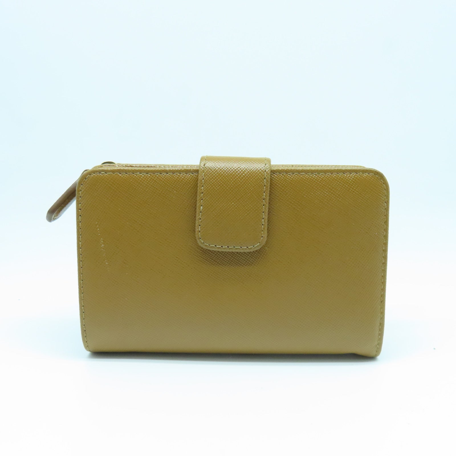 PRADA 牛皮皮革Wallet金扣钱包棕色