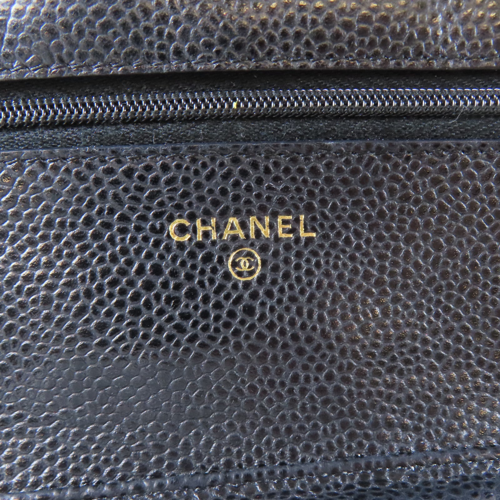 CHANEL 菱格Caviar皮革Wallet On Chain金扣鏈帶肩背袋黑色