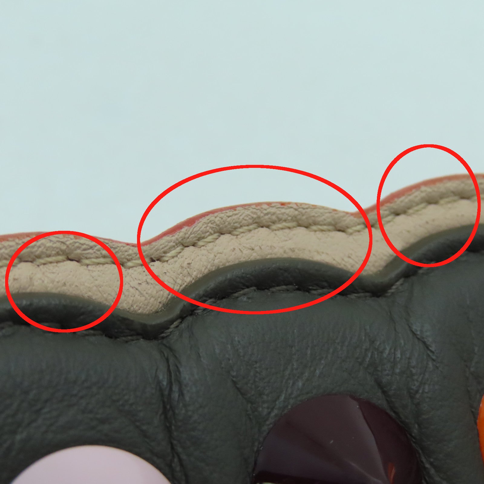 FENDI 牛皮皮革Shoulder Strap肩背带灰色彩色