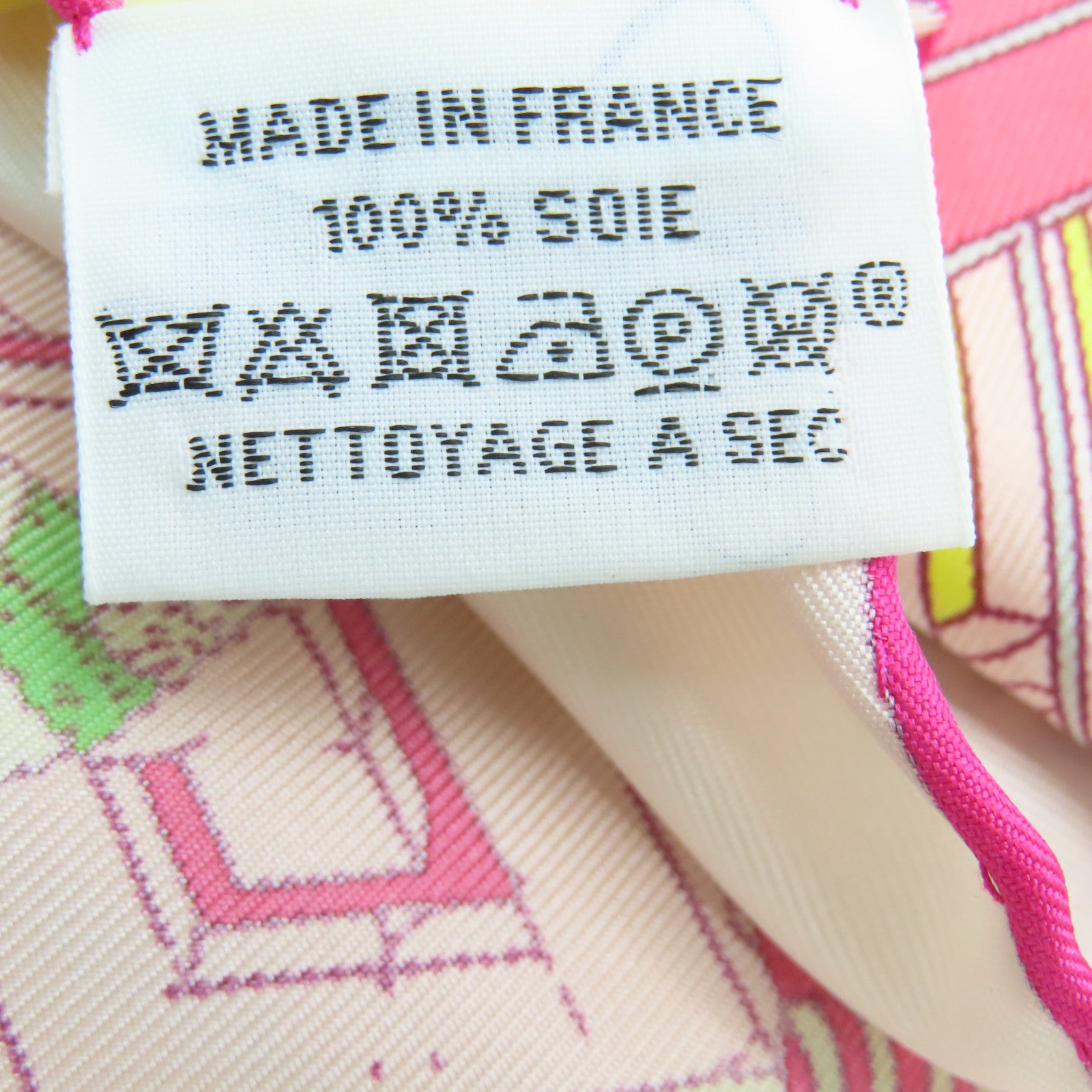 HERMES 絲質Scarf 90x90絲巾粉紅色/多色