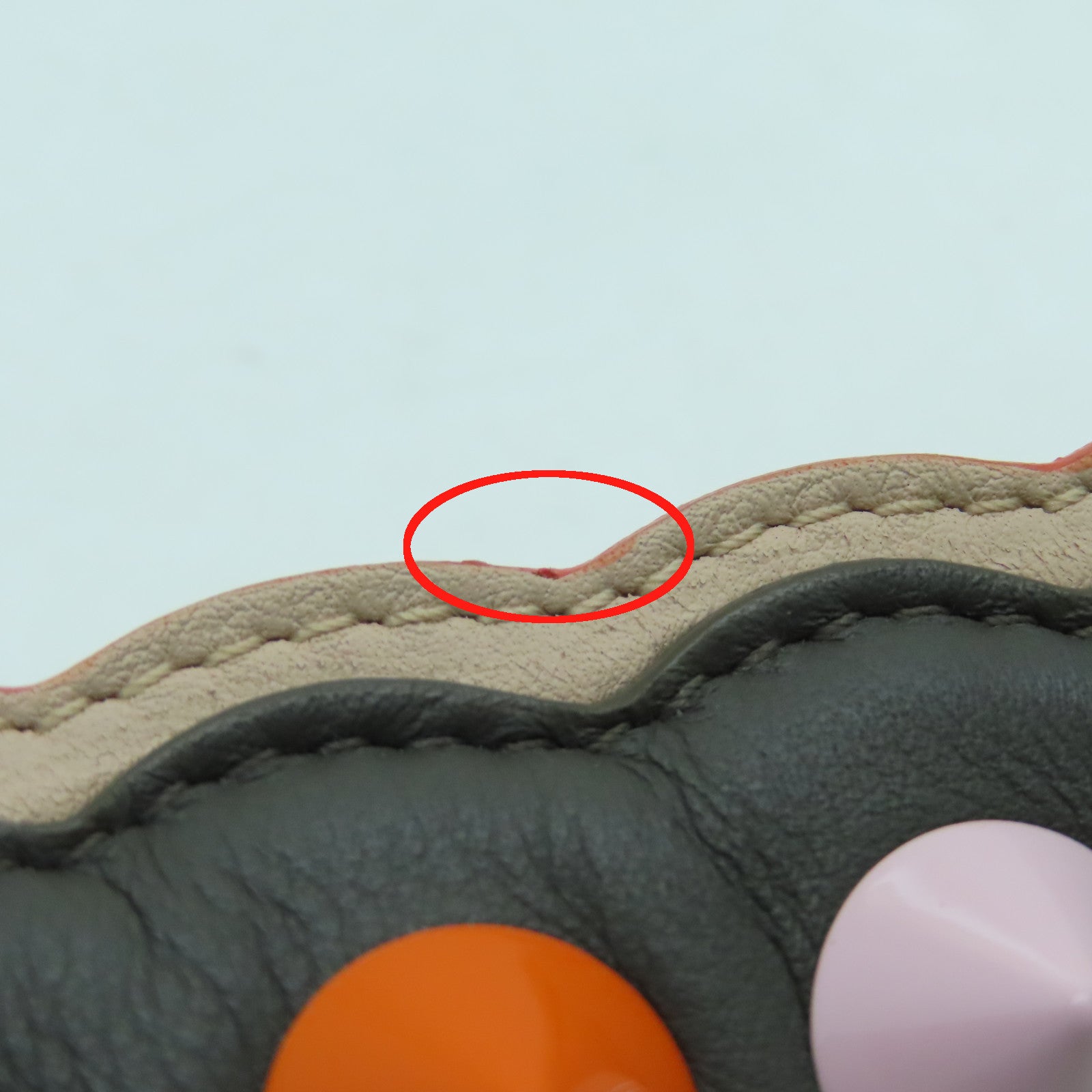 FENDI 牛皮皮革Shoulder Strap肩背带灰色彩色