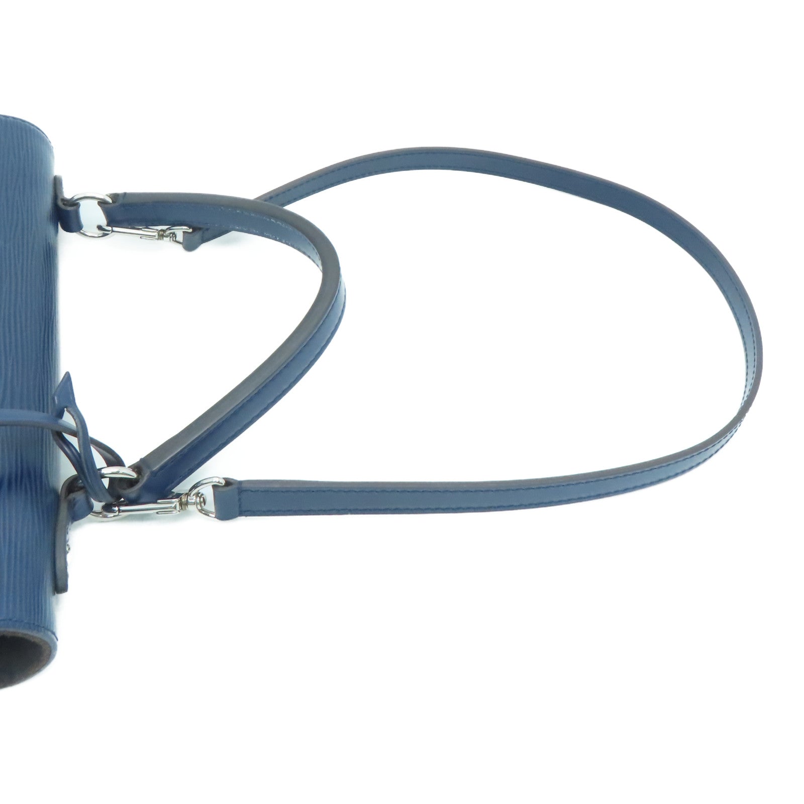 LOUIS VUITTON [Sharp Discount] Epi Cluny MM Silver Buckle Chain Shoulder Bag Blue