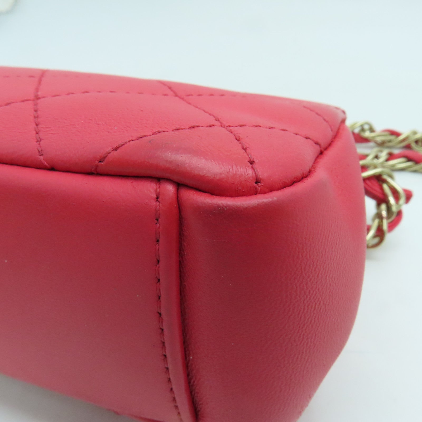 CHANEL 菱格牛皮皮革Chain Shoulder金扣肩背袋红色