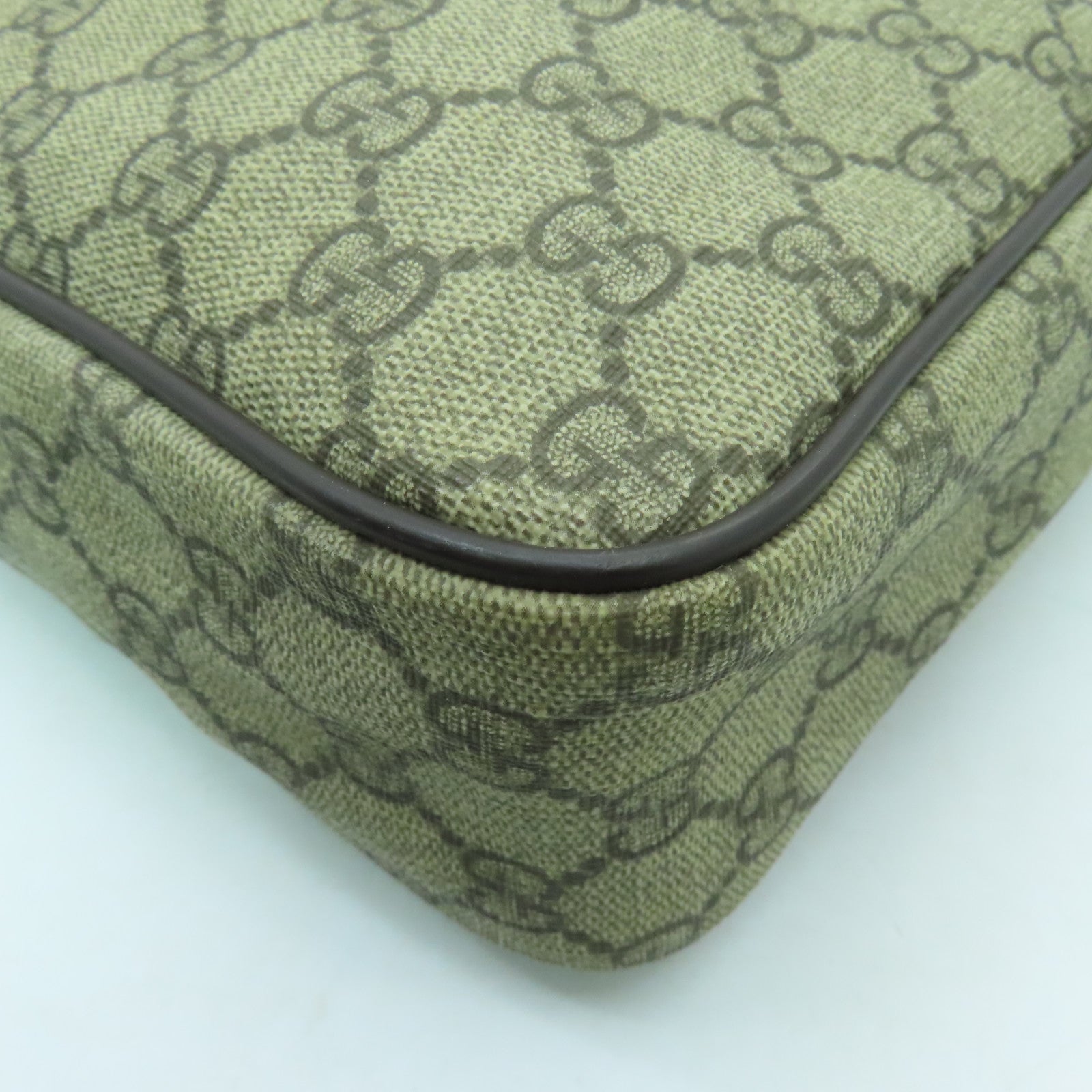 GUCCI 塗層帆布Shoulder Bag金扣肩背袋啡色
