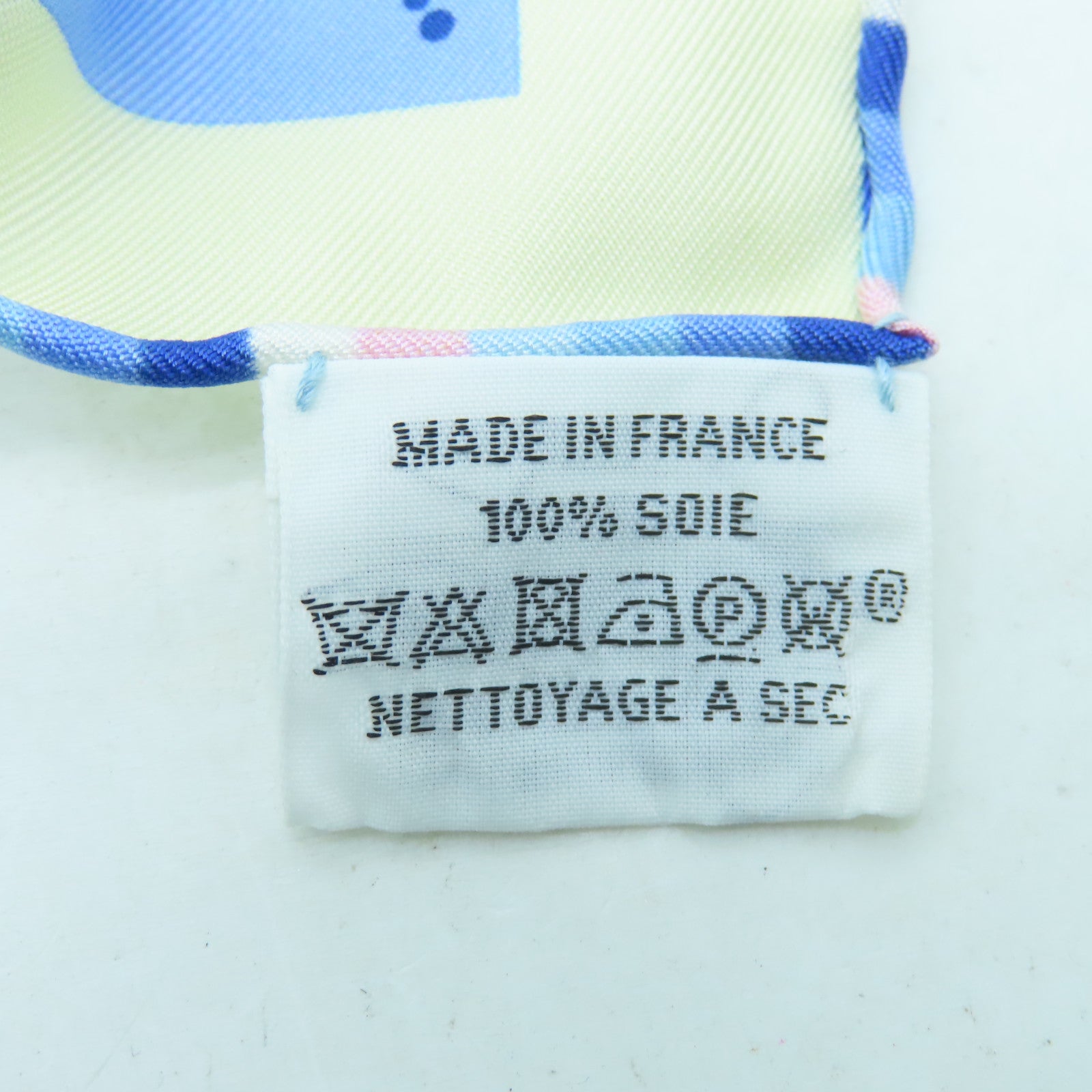 HERMES 【激減優惠】絲質Scarf 90x90絲巾藍色/多色